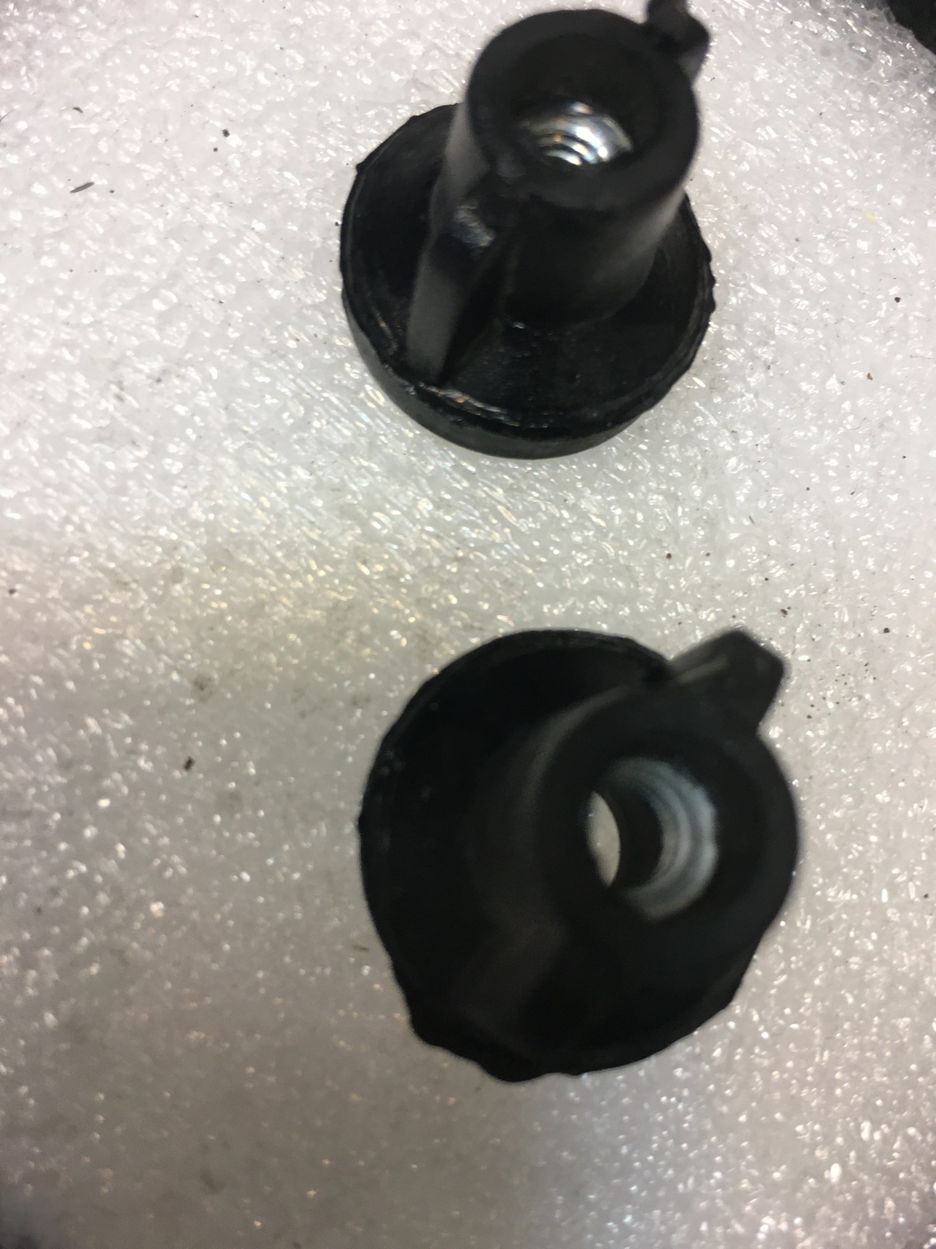 مهره خظر عقب زانتیا