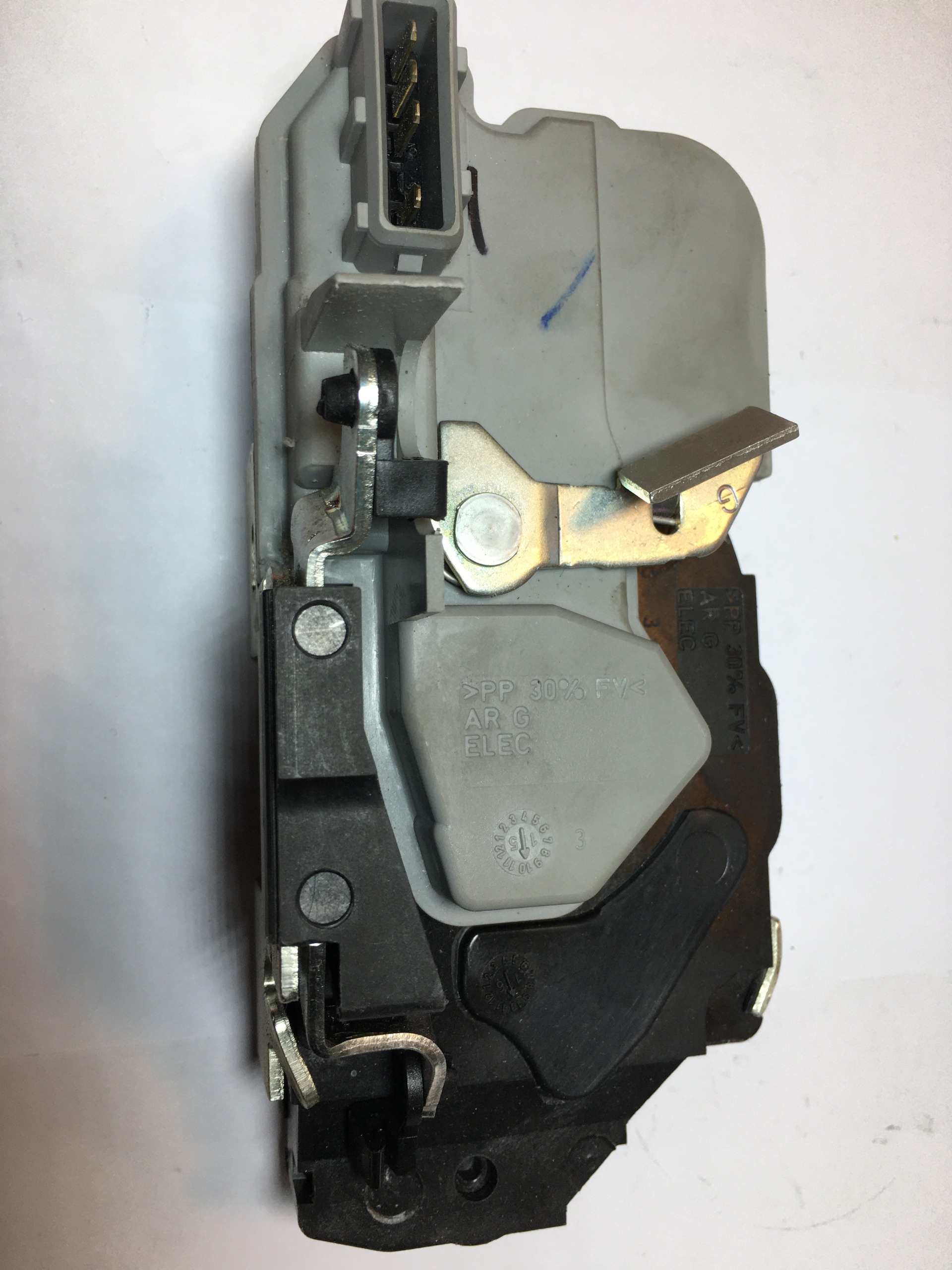 قفل درب عقب چپ وراست زانتیا