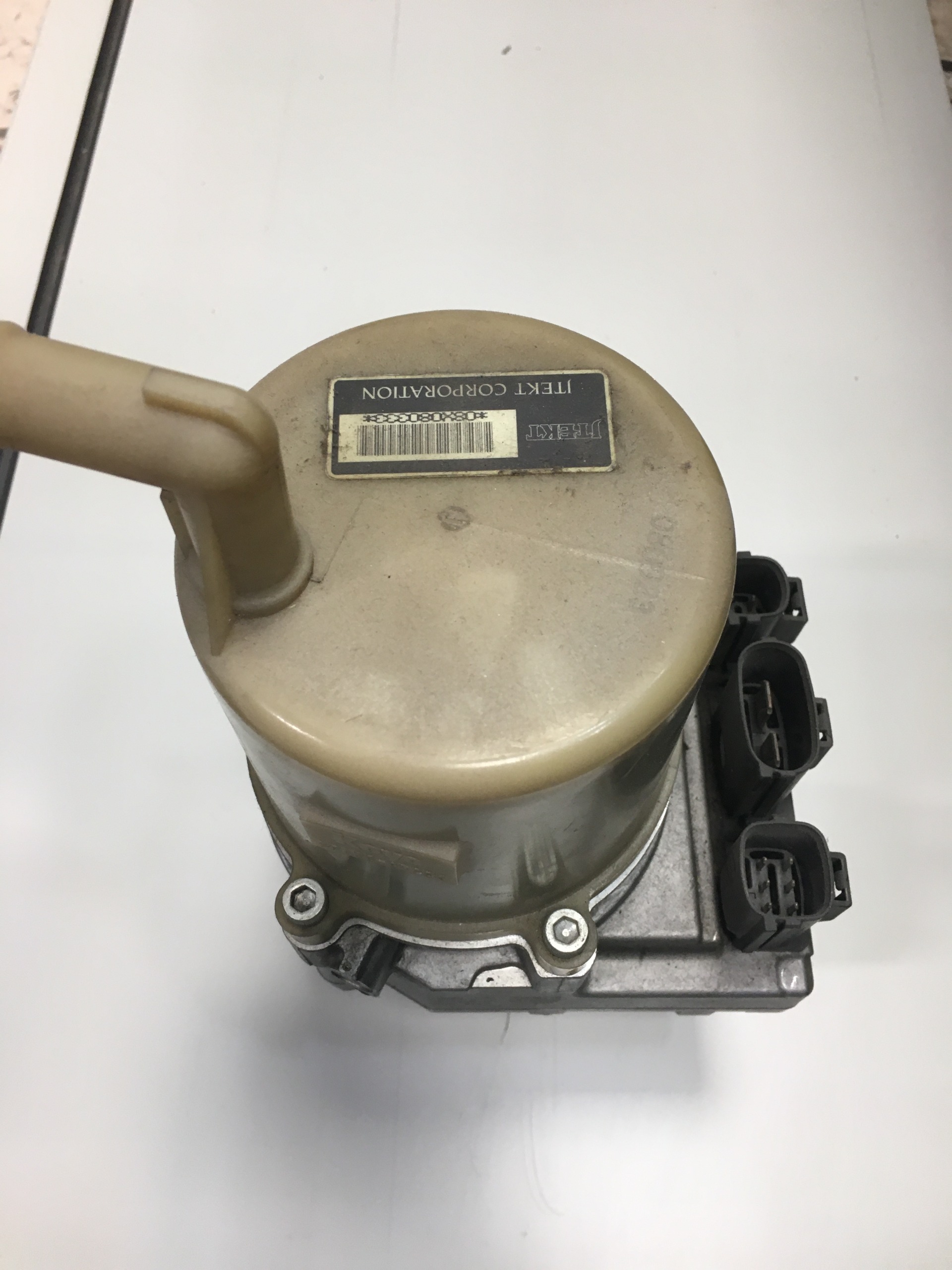 پمپ هیدرولیک برقی مزدا 3 ژاپنی