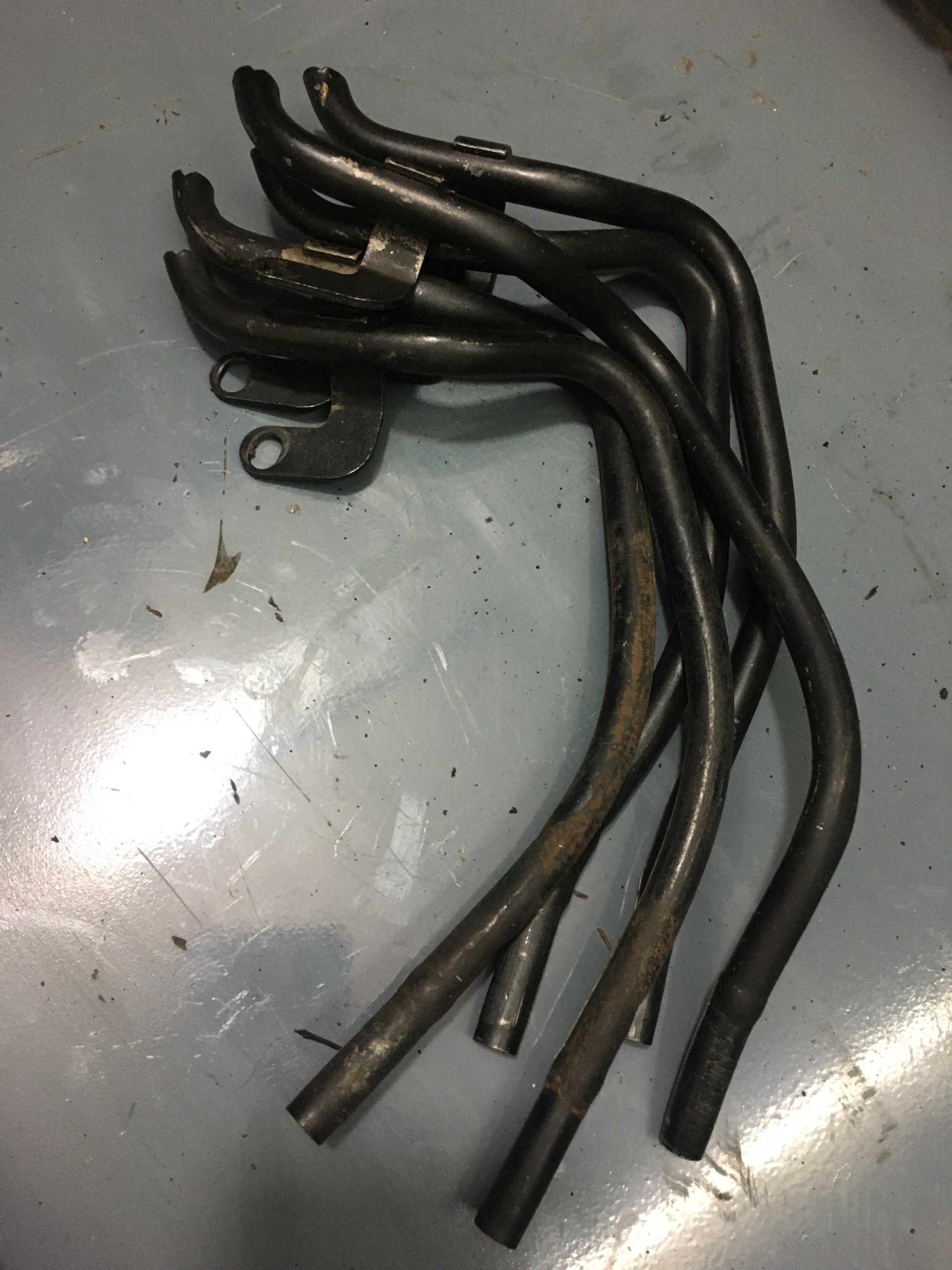 لوله پایینی گیج روغن زانتیا