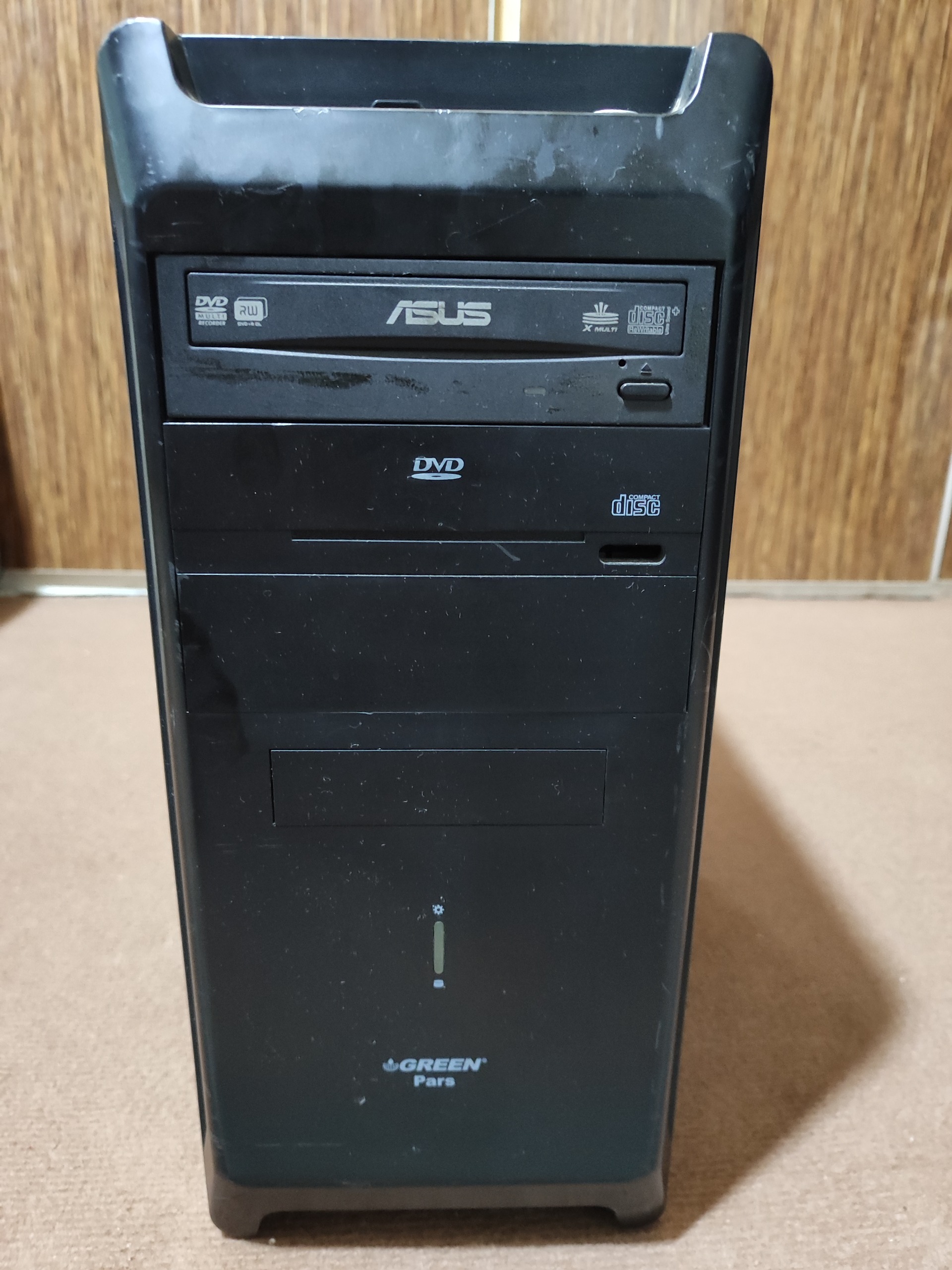 کیس i7 نسل 2 رم 16 هارد 1 ترا و ssd گرافیک 4