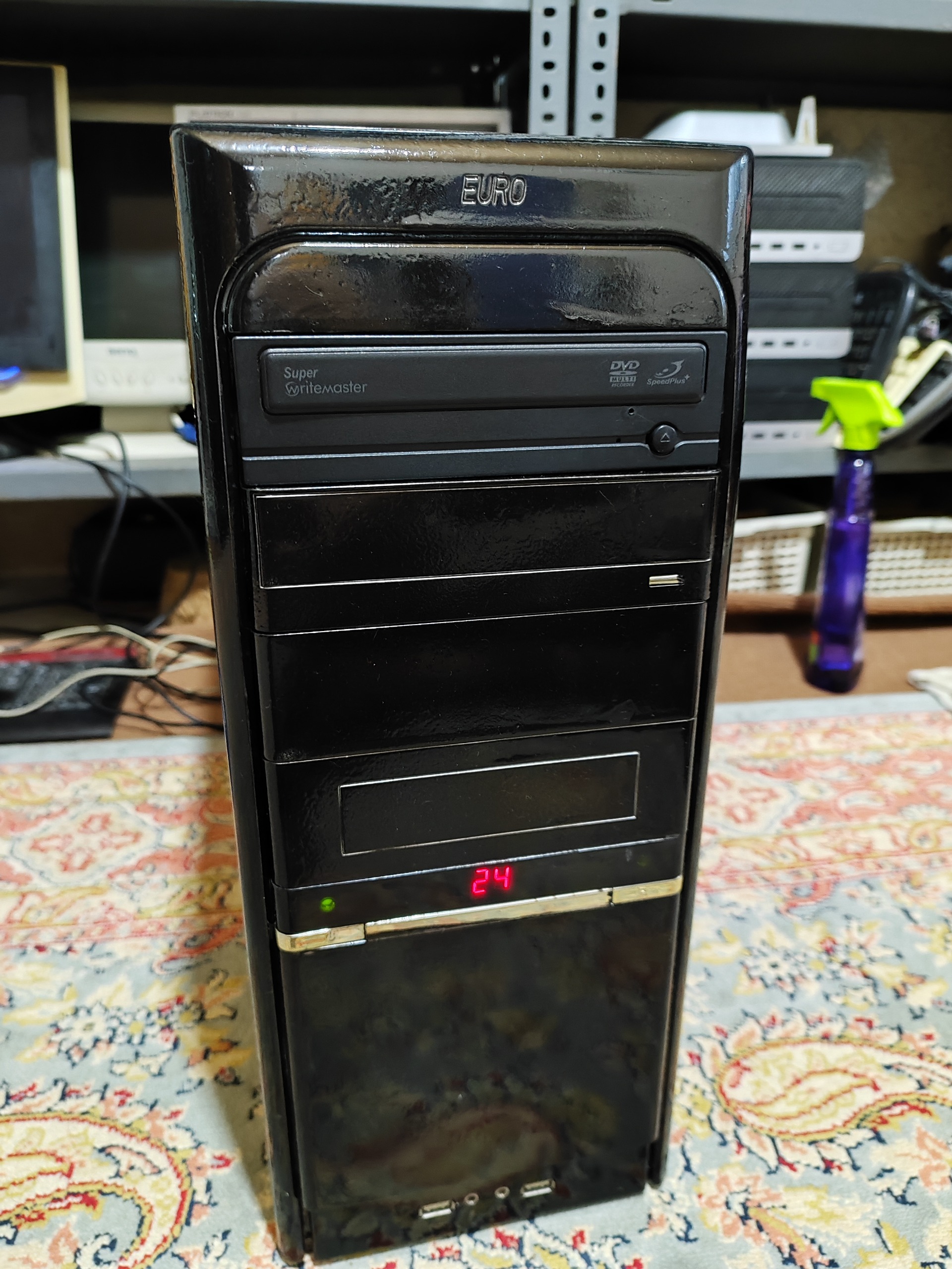 کیس اقتصادی 5700 رم 4 ddr3 هارد 160 گرافیک 512