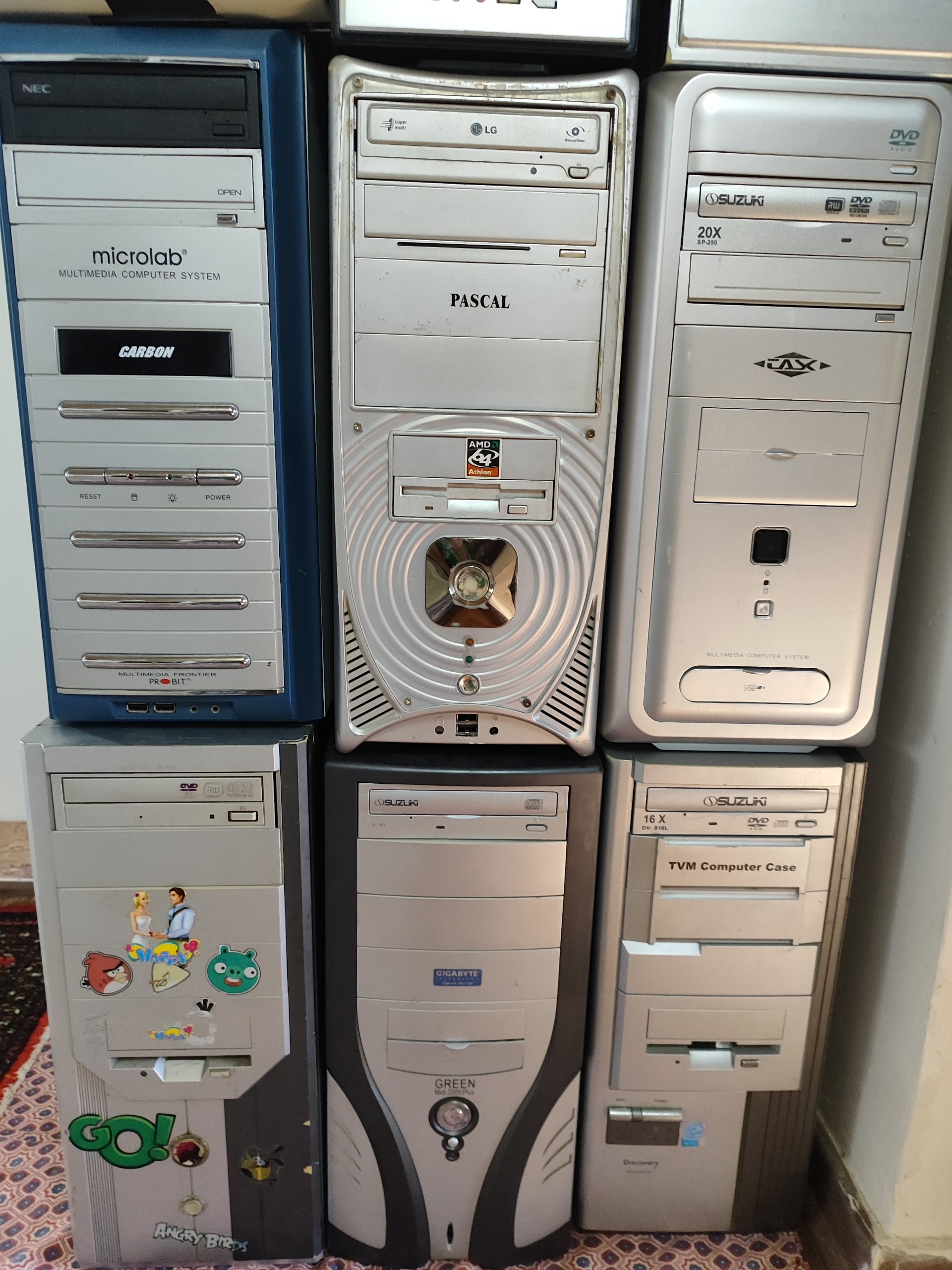 تعدادی کیس کامل و آماده بکار ddr2