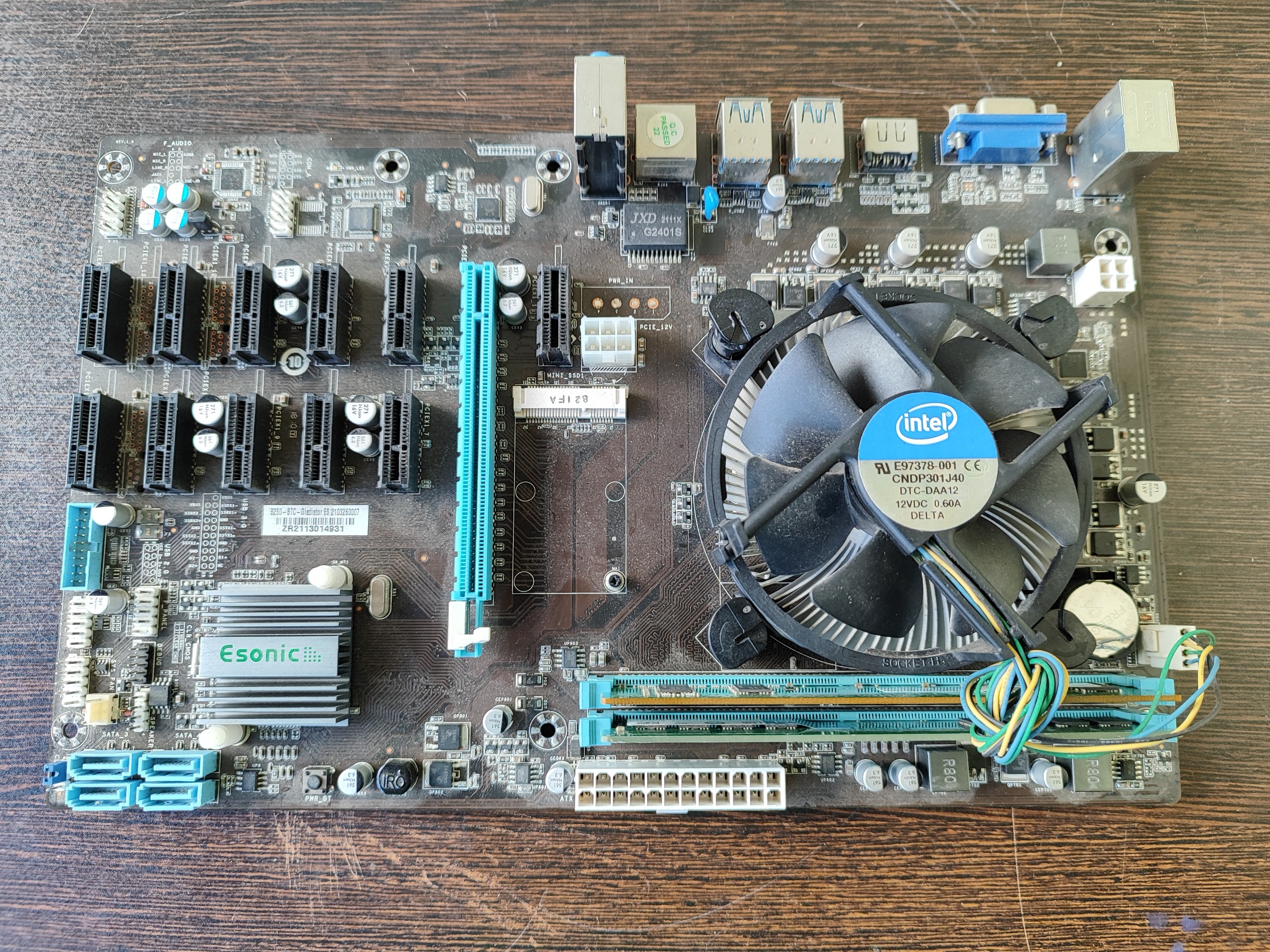 باندل مادربرد b250 نسل 6 i3 با رم 8 ddr4