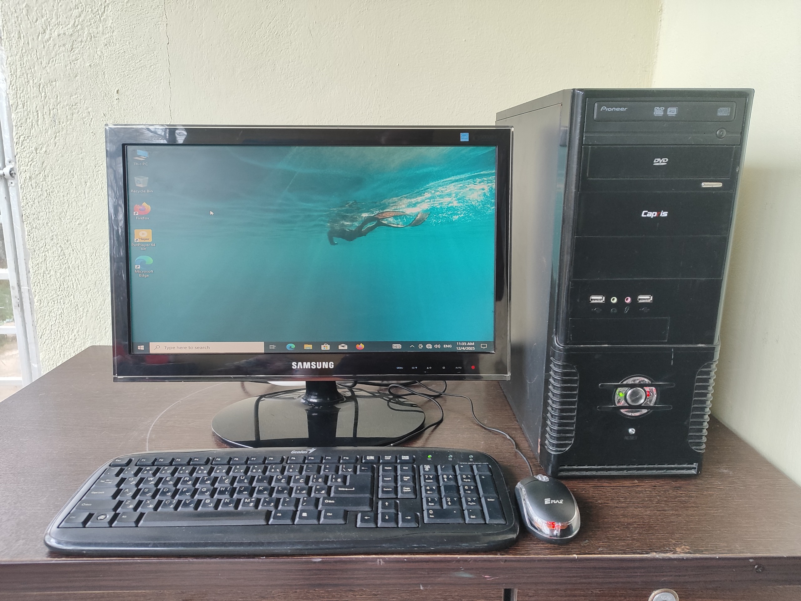 سیستم i3 نسل 4 رم 8 هارد 500 و ssd گرافیک 2