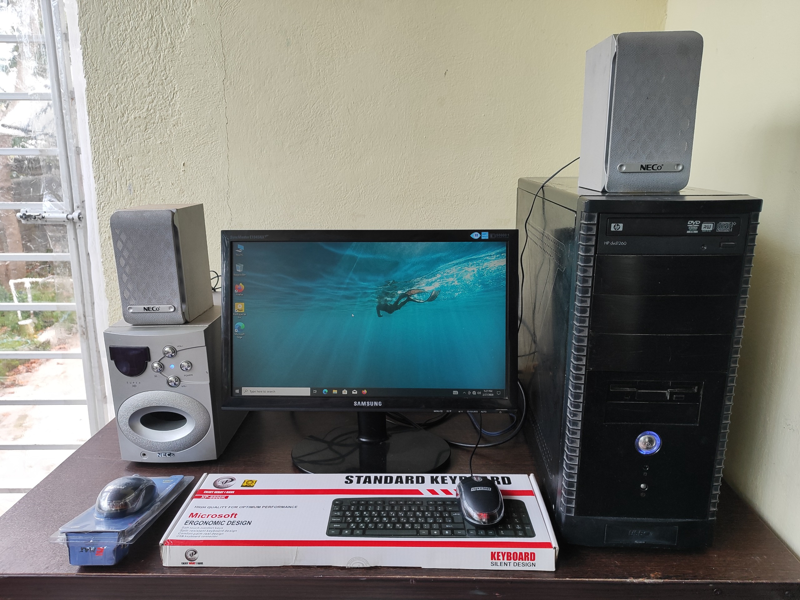 کامپیوتر 2هسته نسل 6 رم 8 ddr4 هارد 500 گرافیک 1