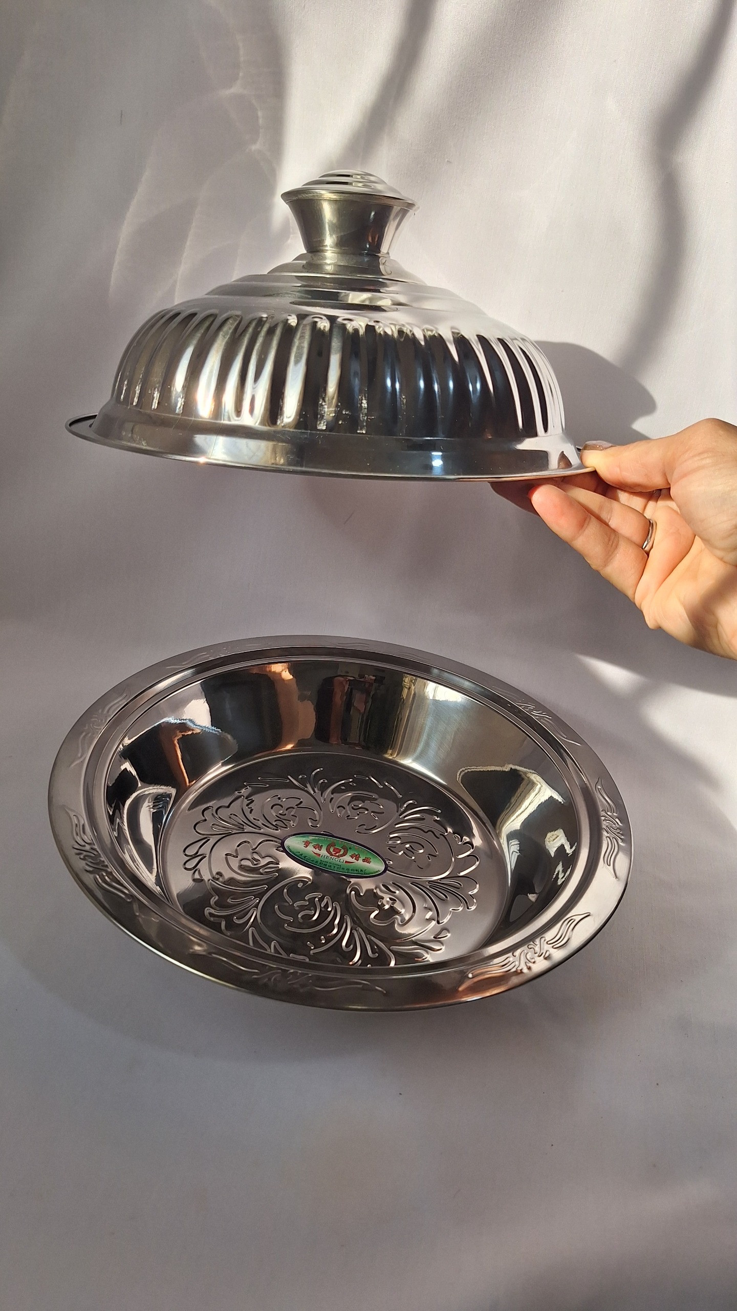 ظرف سرو دربدار نقرهای (سایز بزرگ)