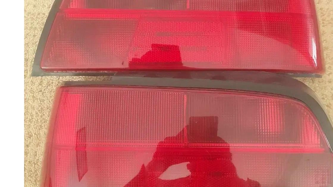 چراغ عقب پژو پارس