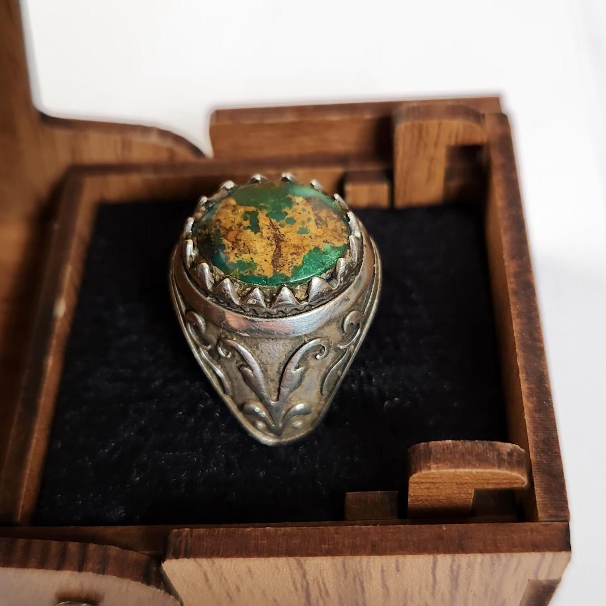 انگشتر فیروزه شجر