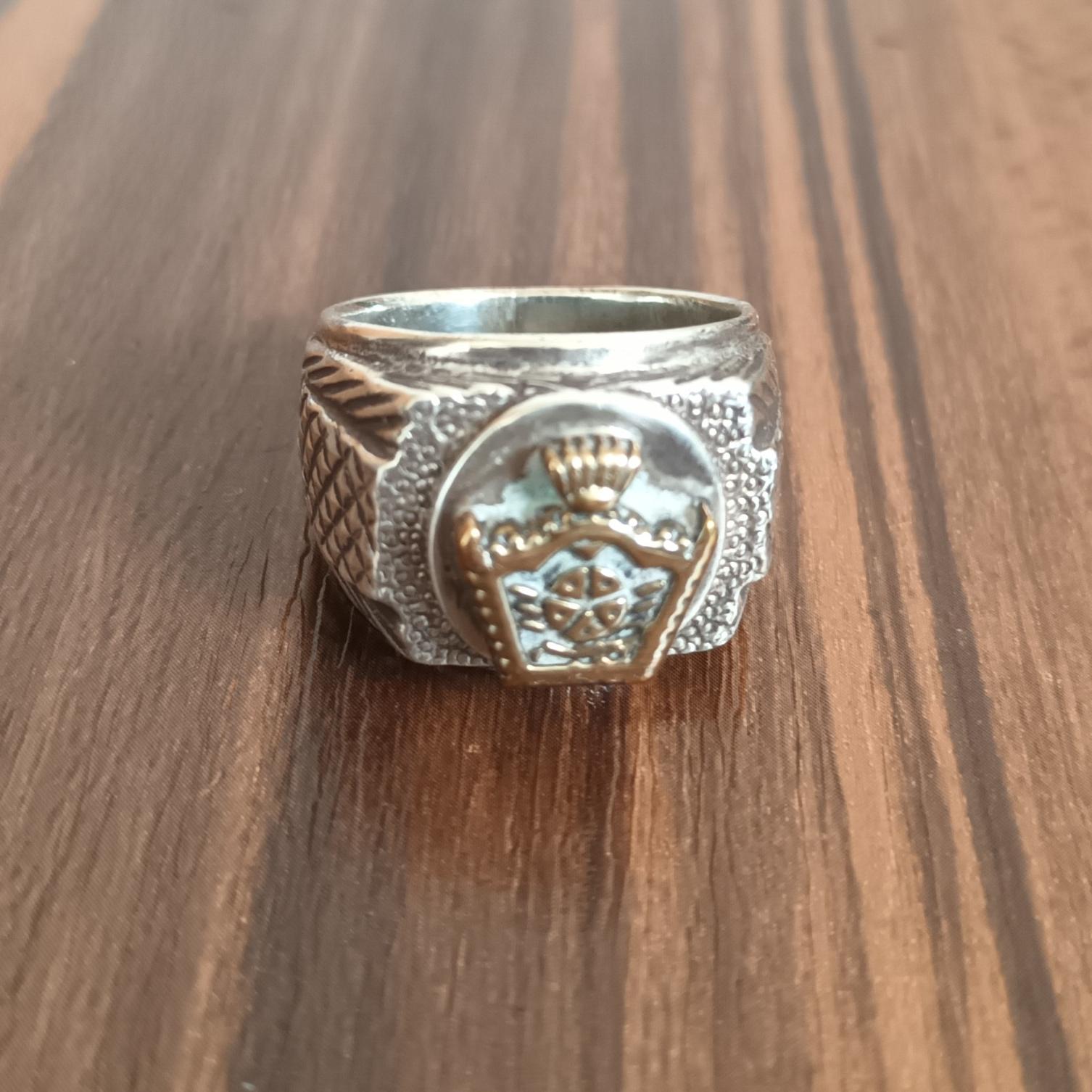 انگشتر نقره تاج