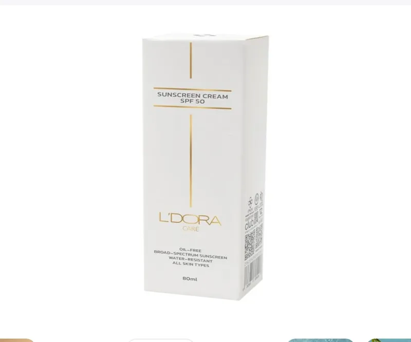 کرم ضدآفتاب SPF50 بی رنگ مناسب انواع پوست لدورا کر