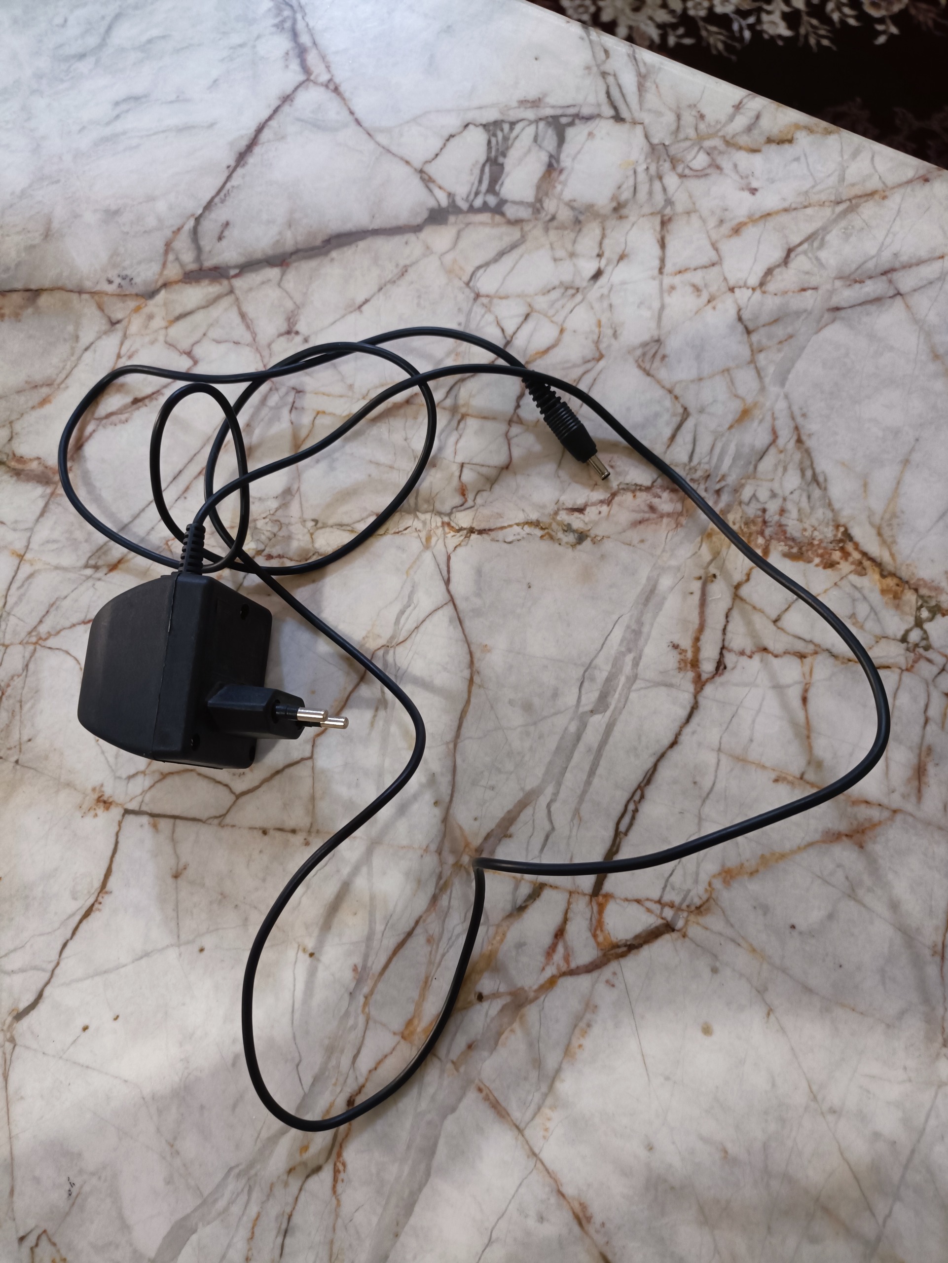 شارژر اسباب بازی و گوشی