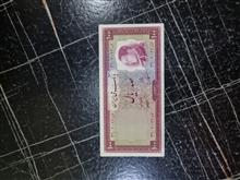 100