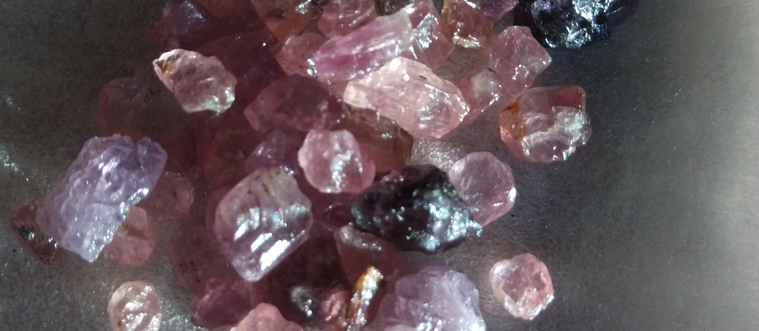 اسپینل راف جواهری