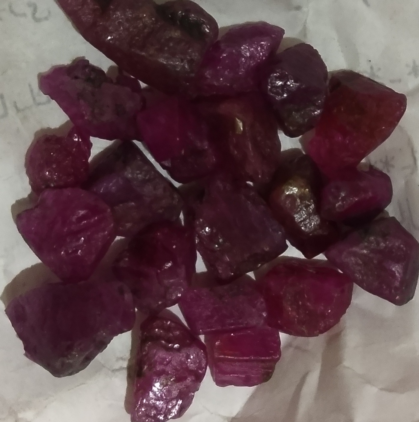 یاقوت سرخ راف معدنی بکر