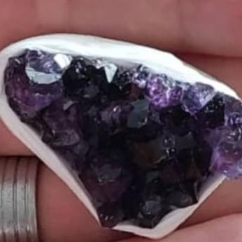 امیتیسیت راف معدنی