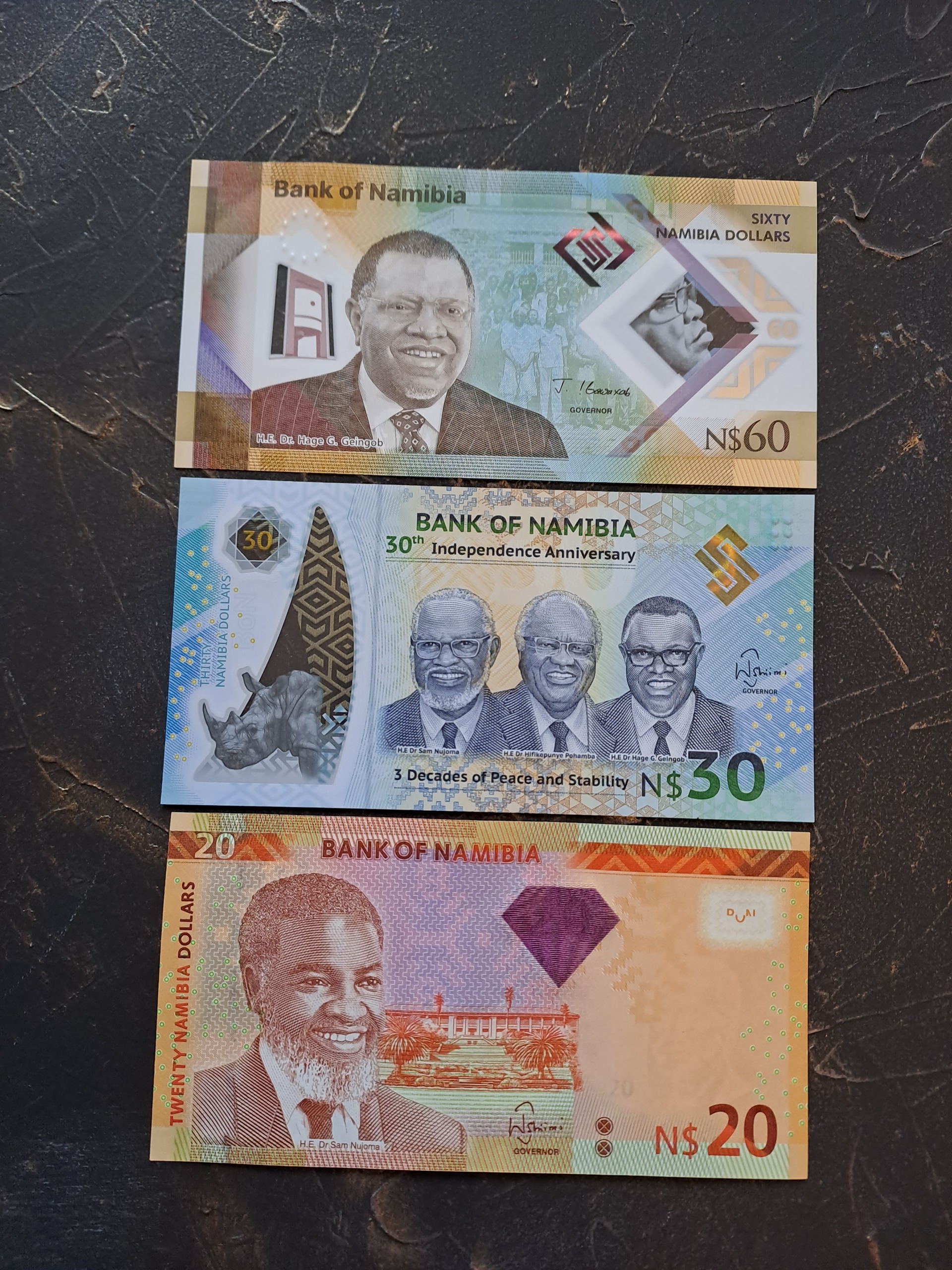 ست بسیار زیبا و کمیاب سه برگی اسکناس های نامیبیا