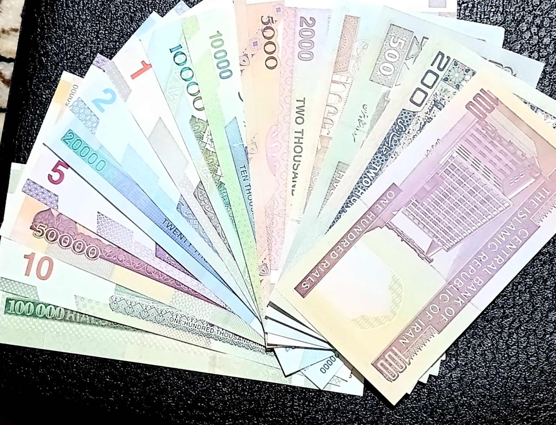 15 جفت اسکناس بانکی
