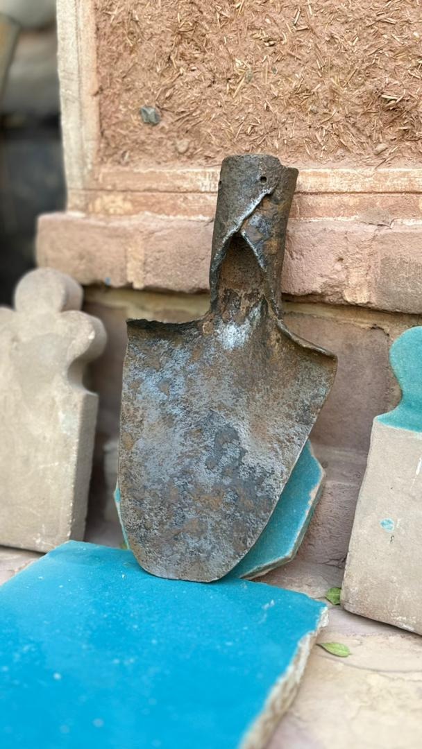 بیل تیر فولادی کوچک قاجاری