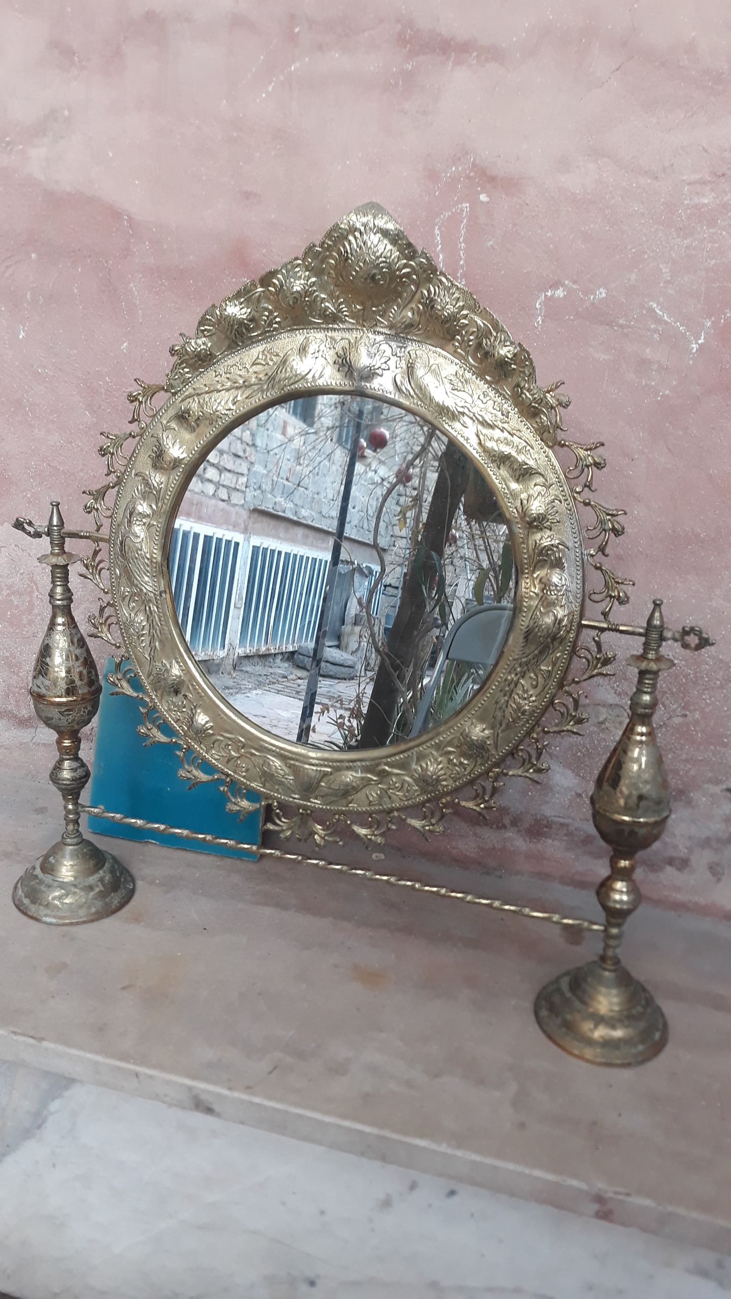 آینه ی تمام برنجی قدیمی