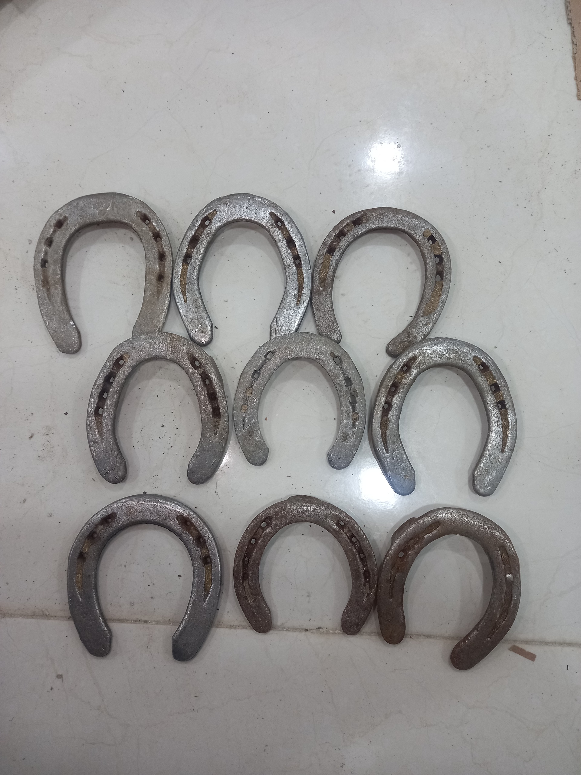 نعل اسب پاخورده