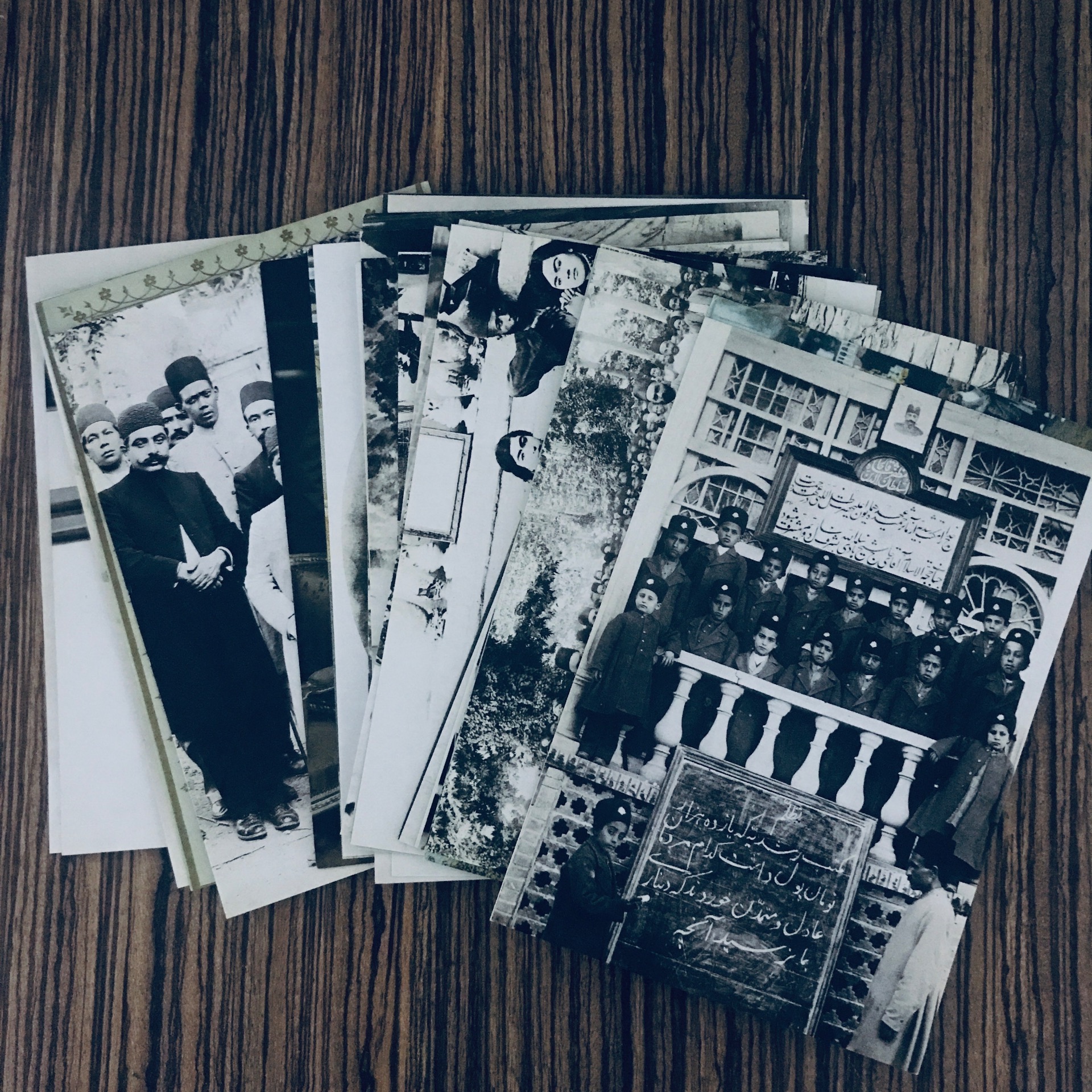 32 کارت پستال روزی روزگاری ایران