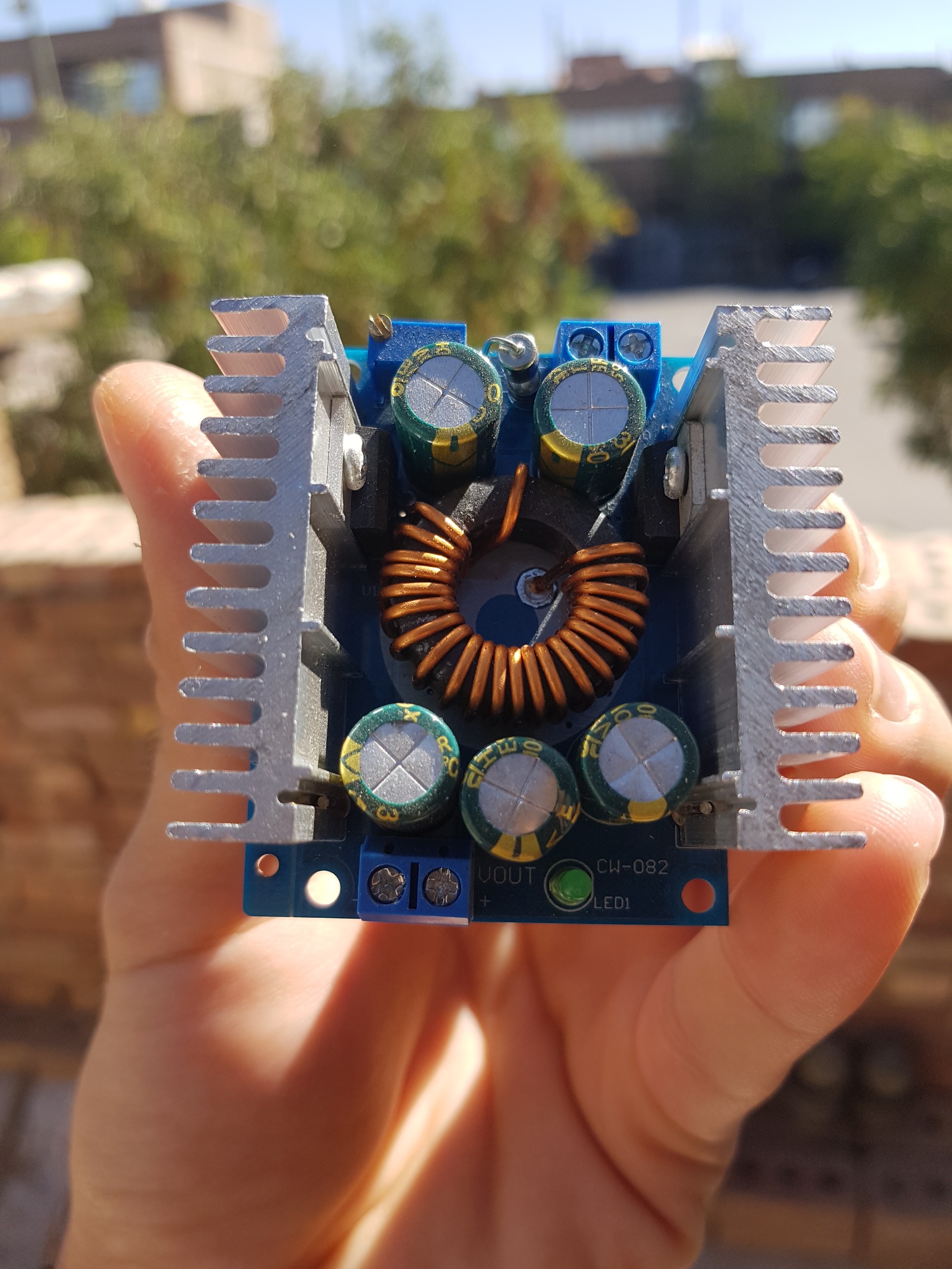 ماژول کاهنده 12 امپر 200 وات