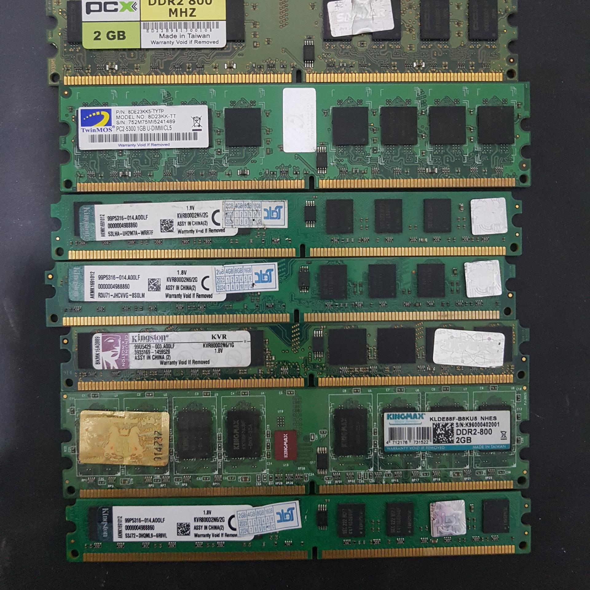 7 عدد رم ddr2 با هم