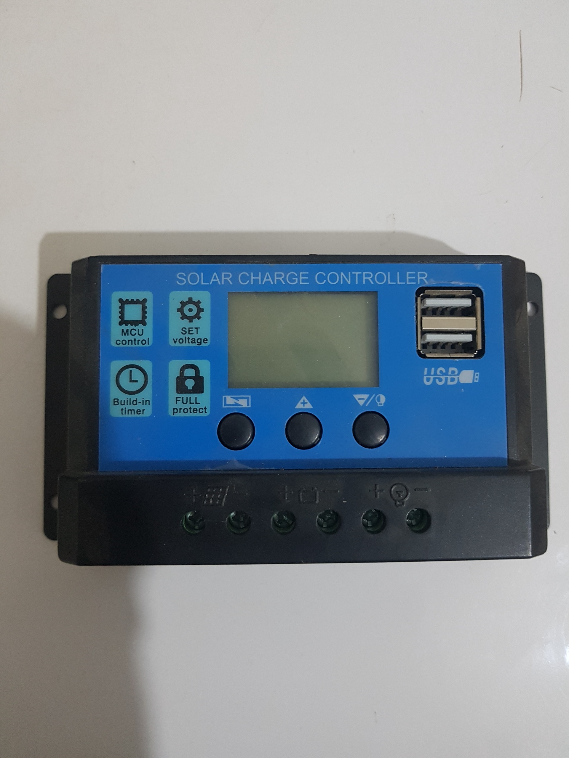 کنترولر شارژر خورشیدی