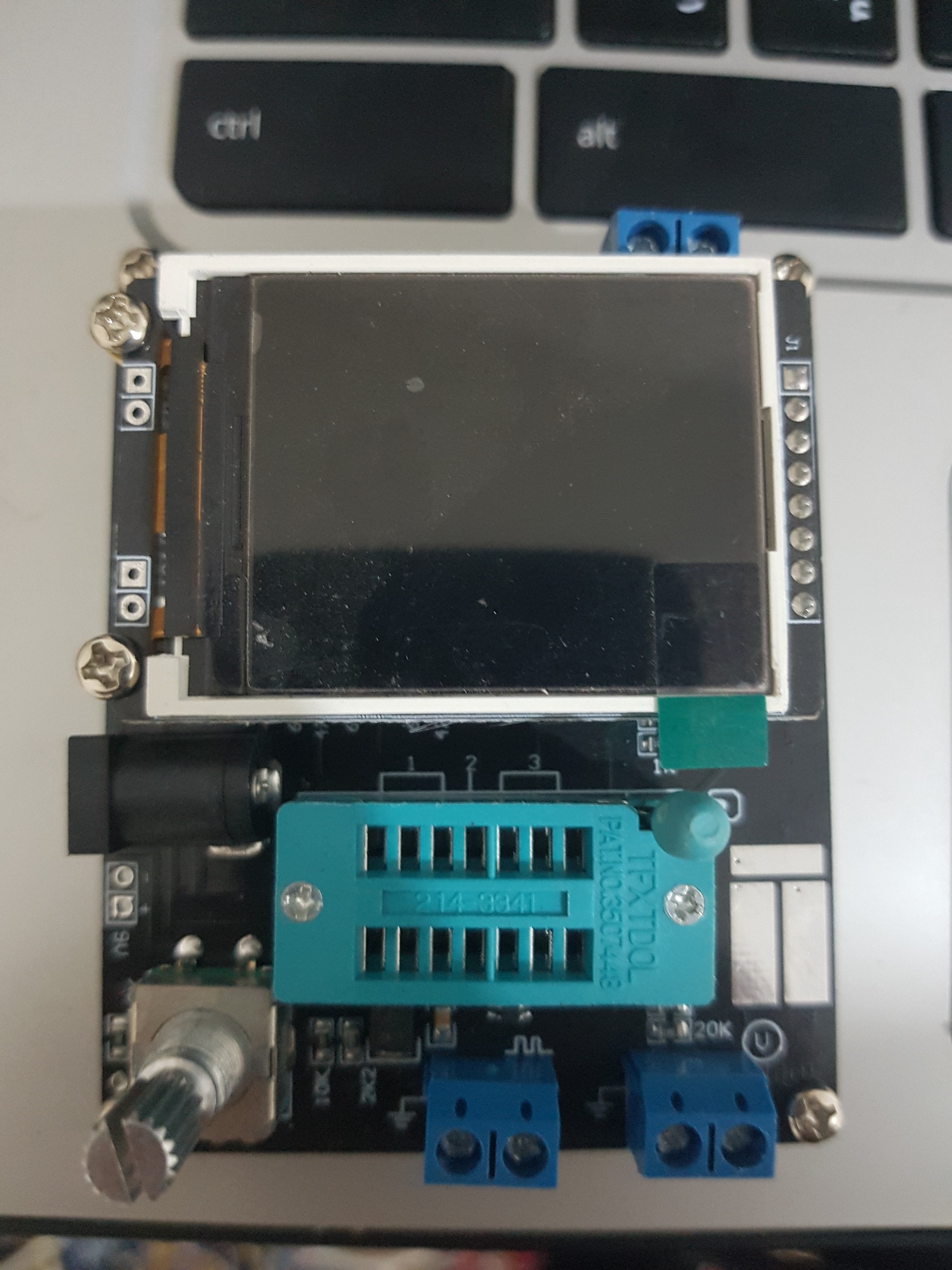 تستر قطعات مدل GM328A