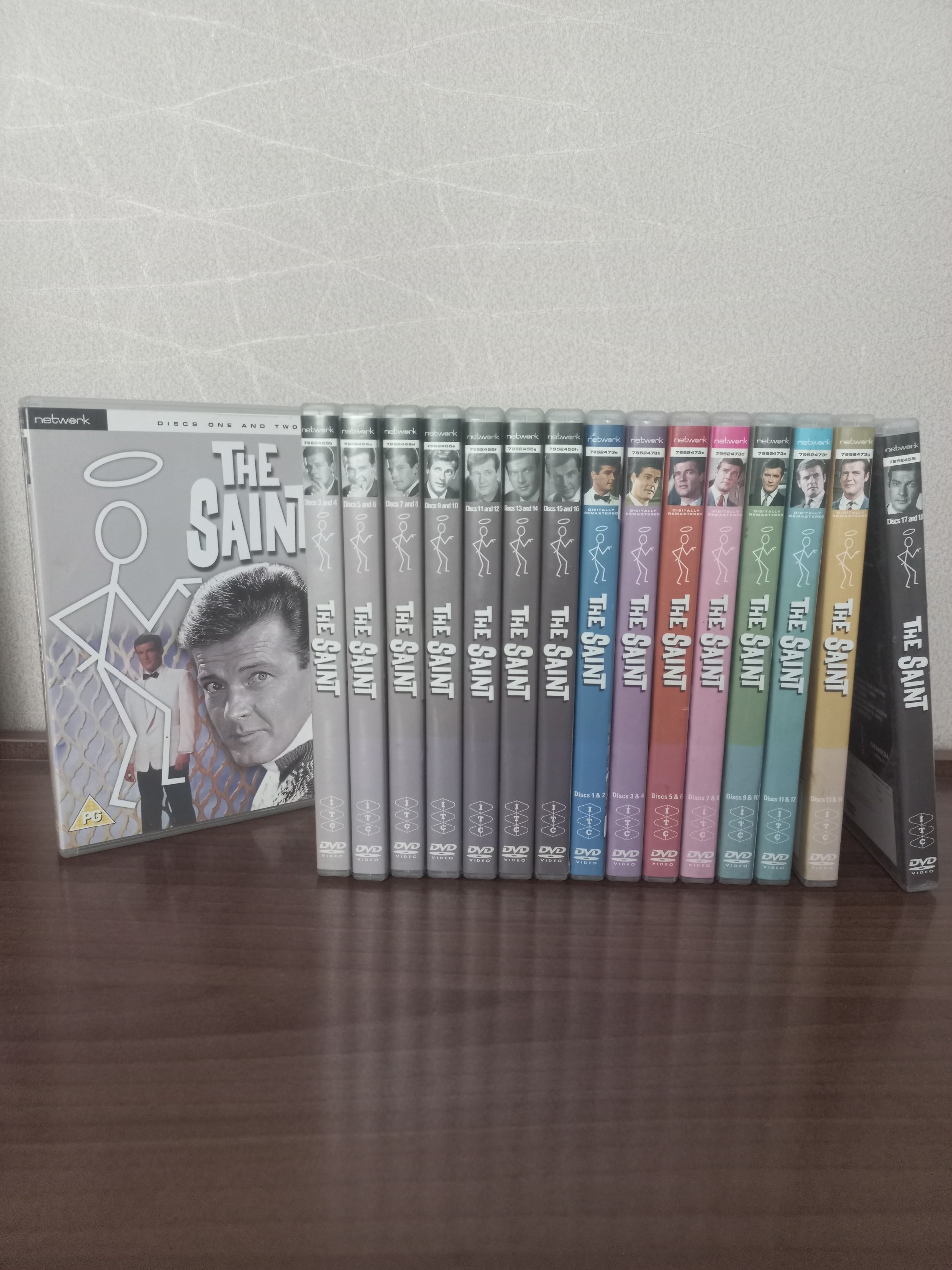 سریال THE SAINT