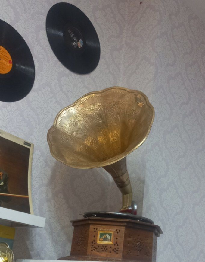 گرامافون هندلی قدیمی