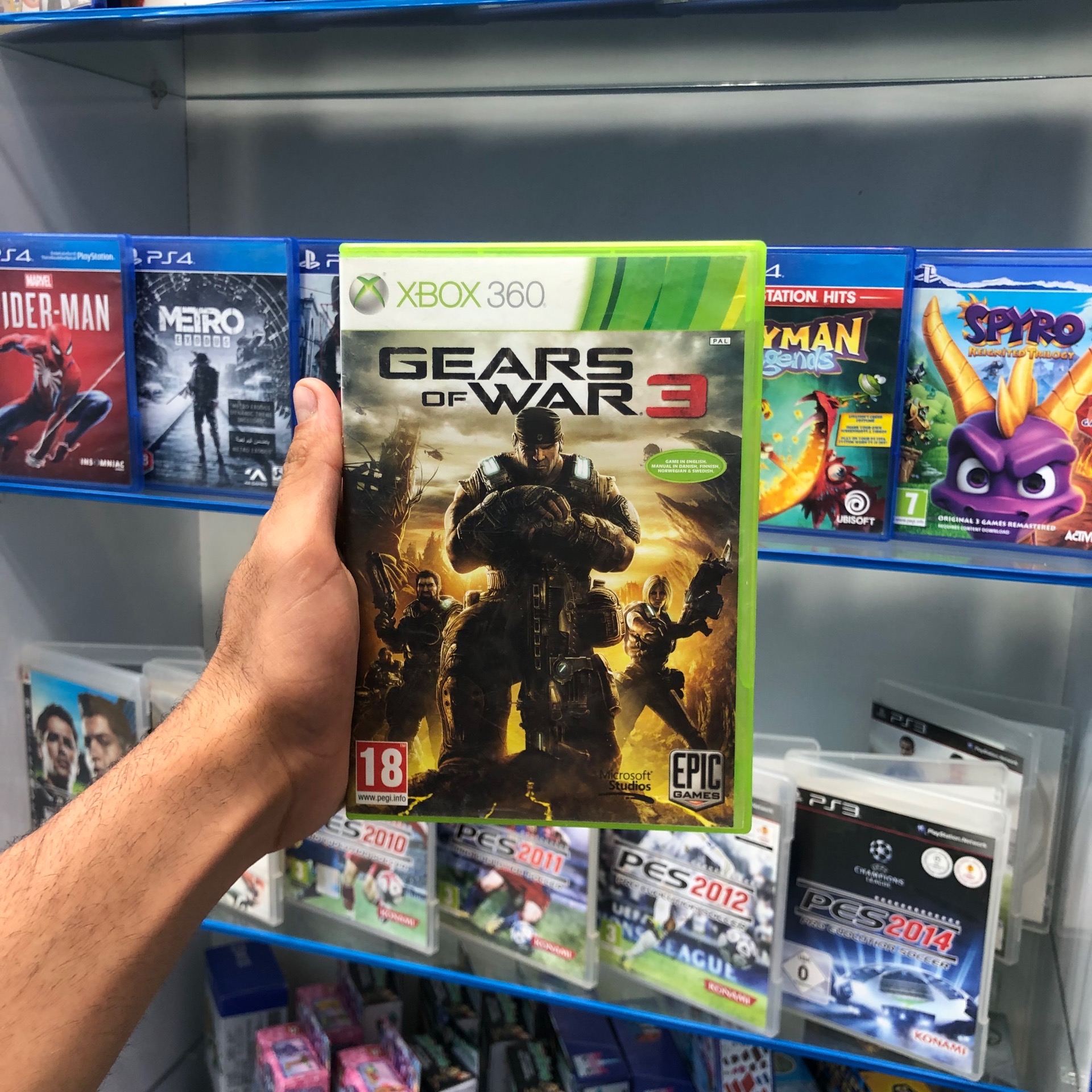 دیسک بازی gears of War 3 Xbox 360