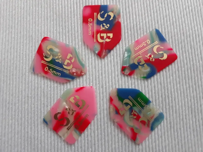 پیک گیتار 5 عددی 05mm