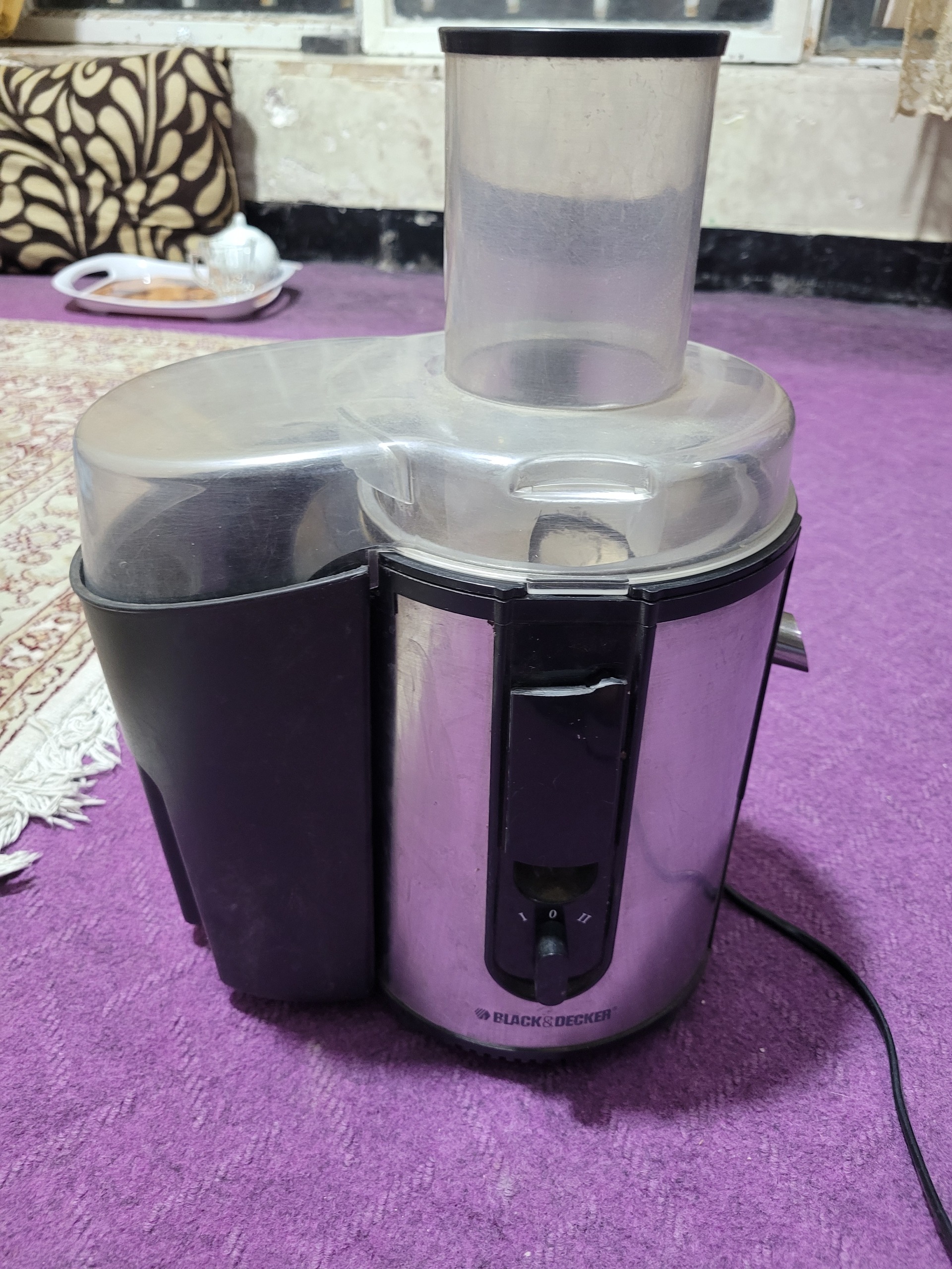مزایده ی آبمیوه گیری