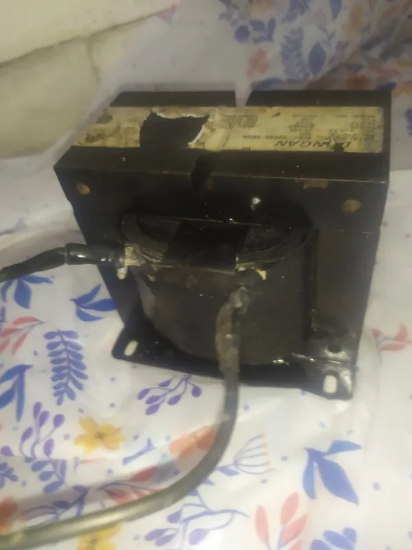 ترانس پرقدرت چند ولتاژ مختلف