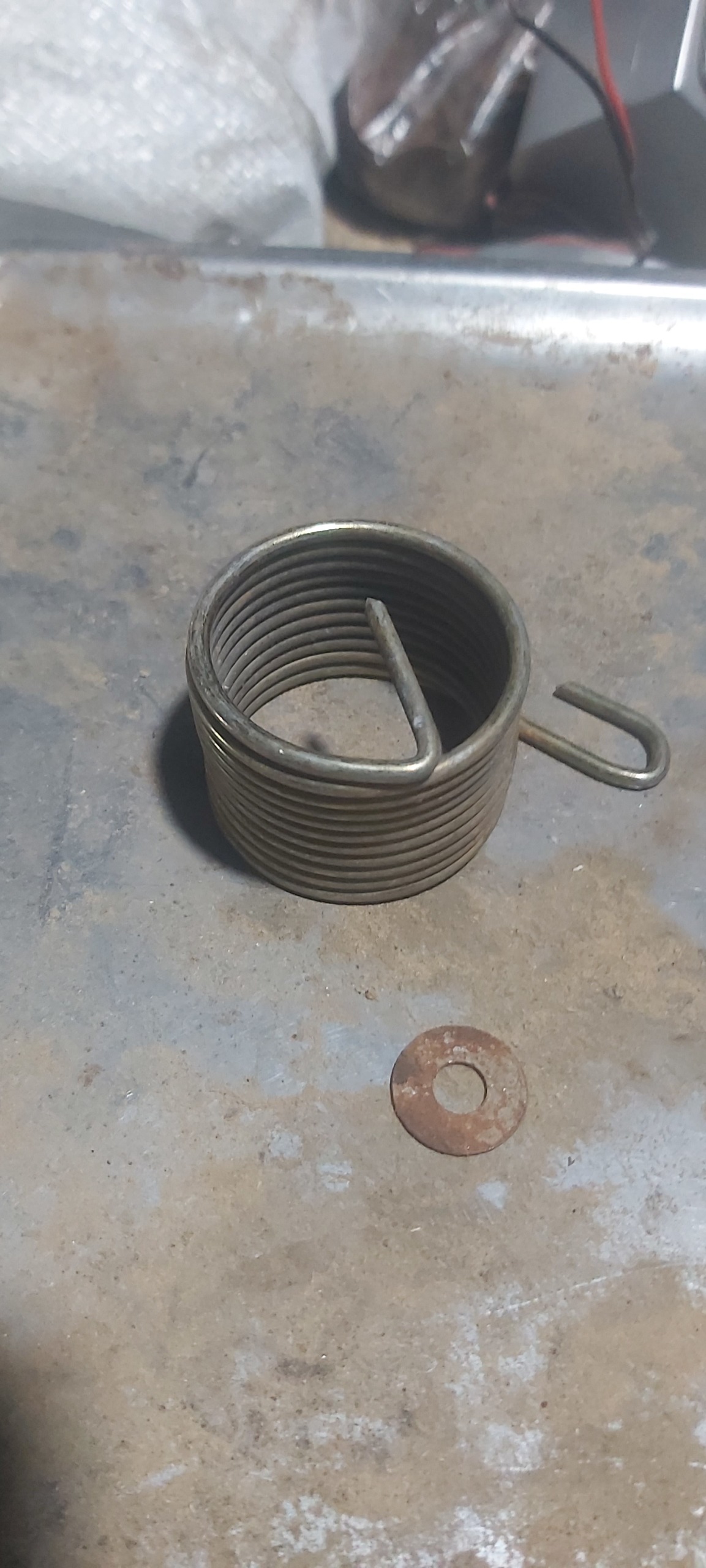 فنر هندل موتور