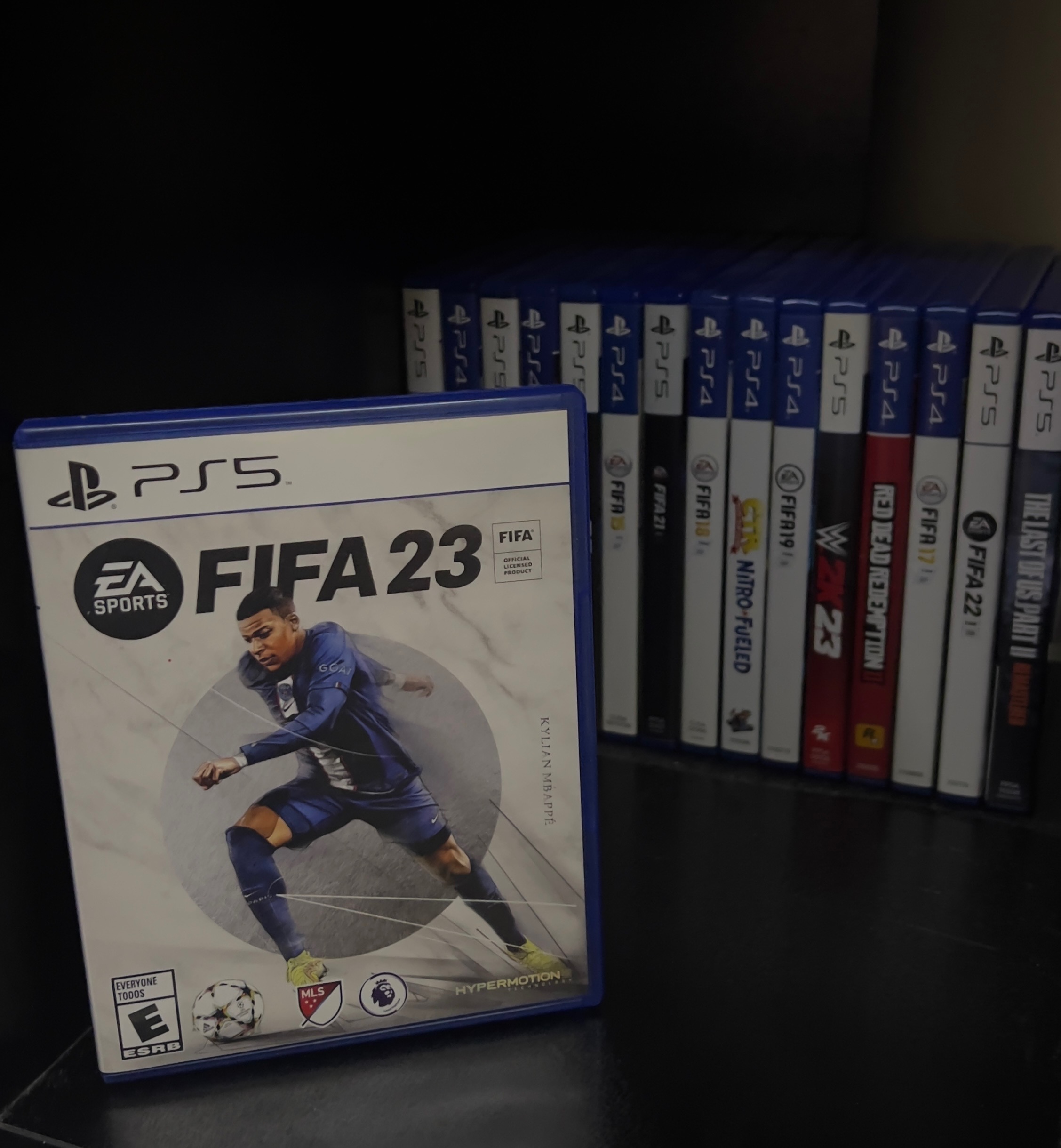 بازی fifa 23 ps5 ریجن آمریکا all با جام جهانی