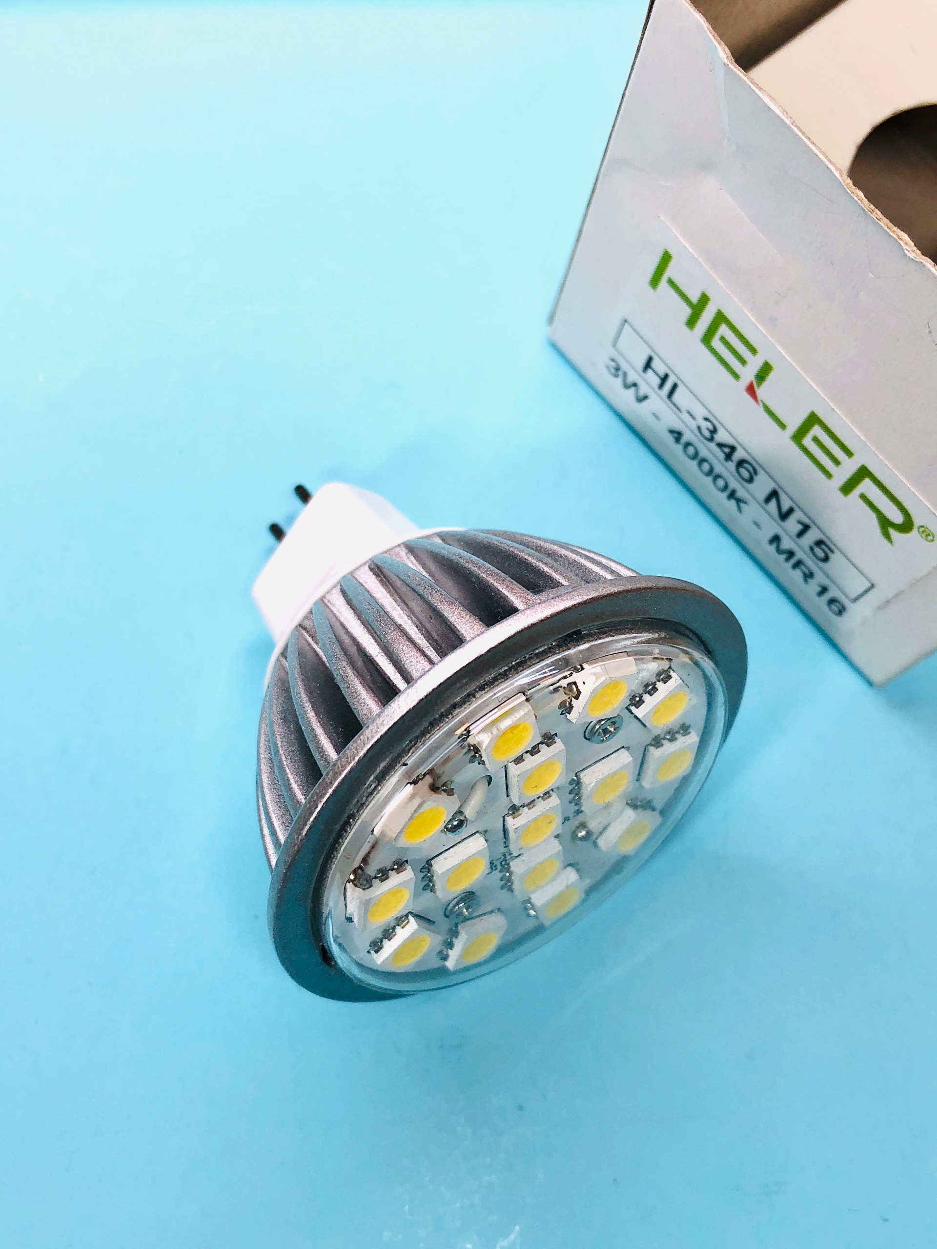 10عدد لامپ ال ای دی 3W پایه هالوژن نور آفتابی