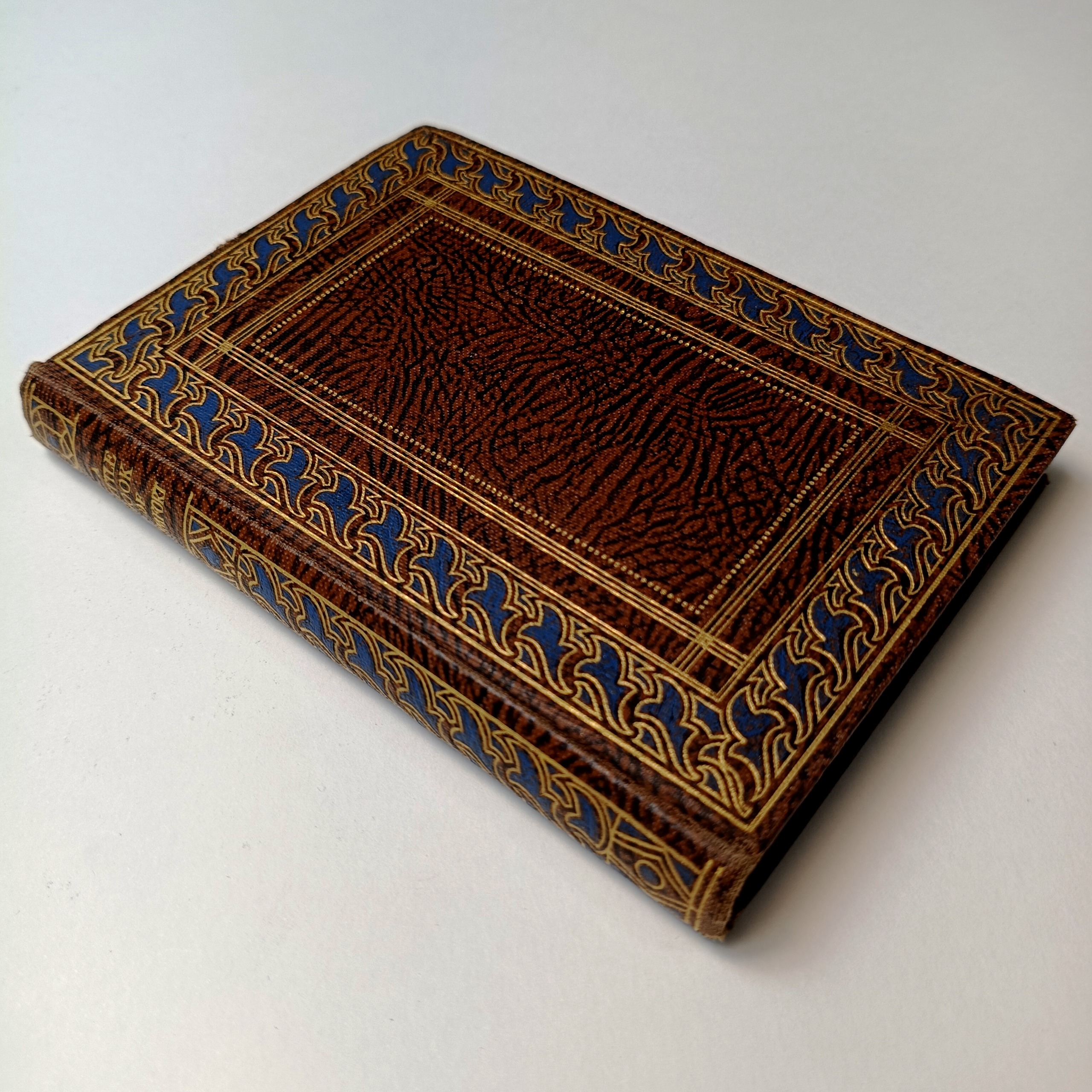 A Little Book of Comfort بسیار خوانی و مناسب هدیه