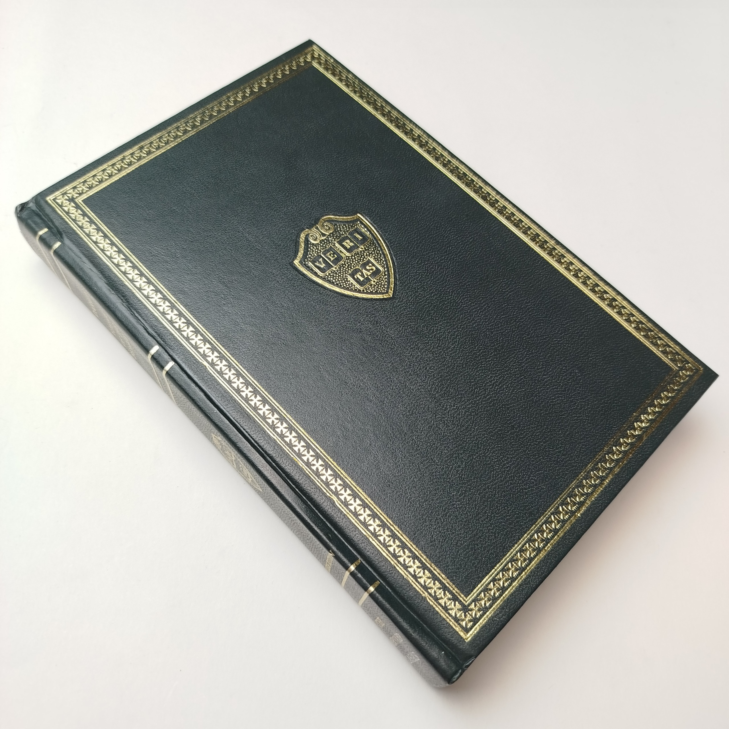 KOL The Voyage of the Beagle by Charles Darwin