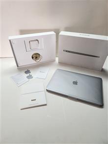 Macbook