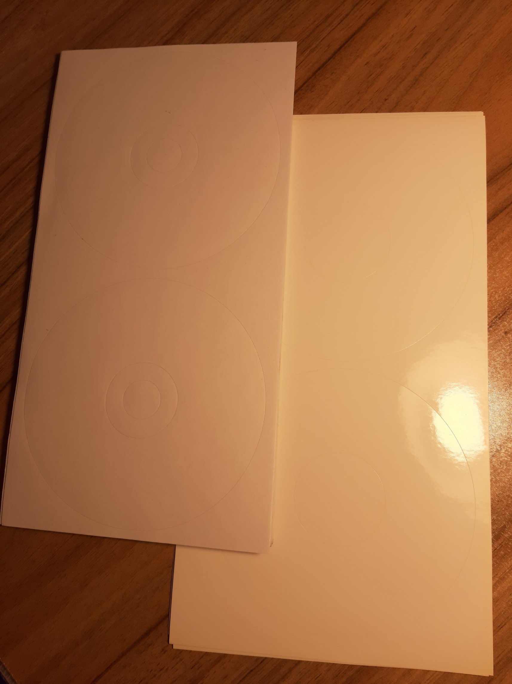 37برگ لیبل سی دی مات و 7برگ گلاسه براق