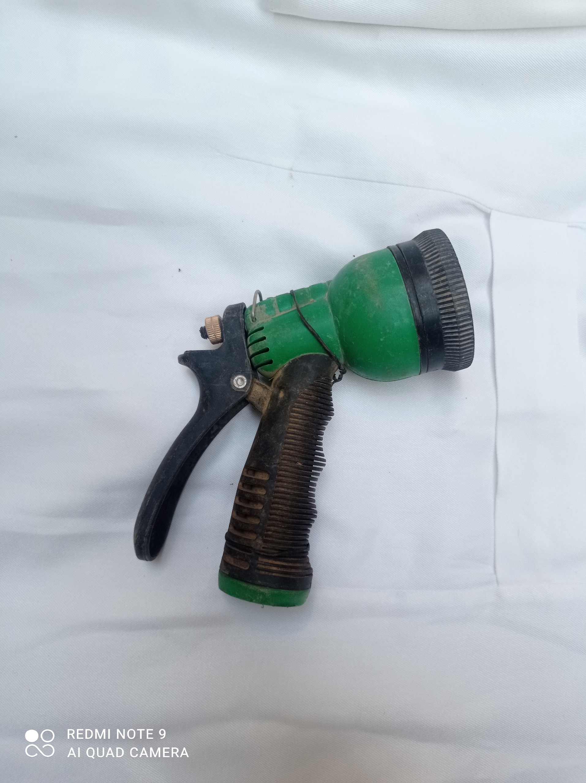 سر شیلنگی برای کارواش خودرو طبق عکس