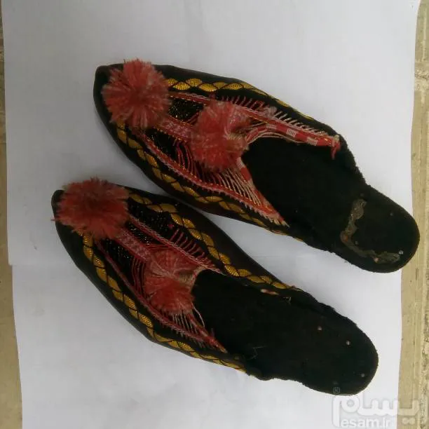 کفش یا دمپایی صندلی کف تمام چرم اصل قدیمی چاروق