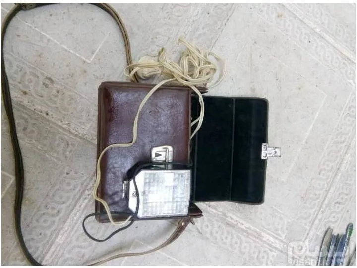 فلاش قدیمی بهمراه کیف فابریک روسی