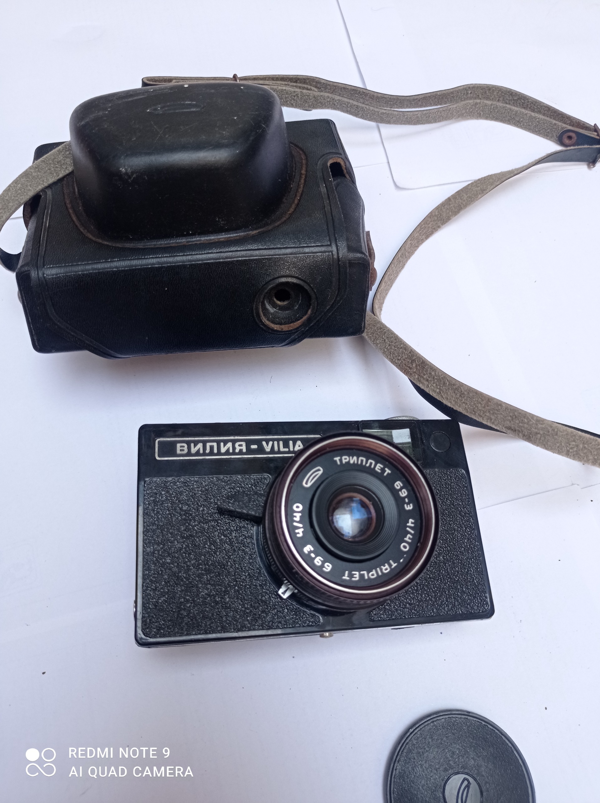 دوربین عکاسی قدیمی روسی همراه کیف