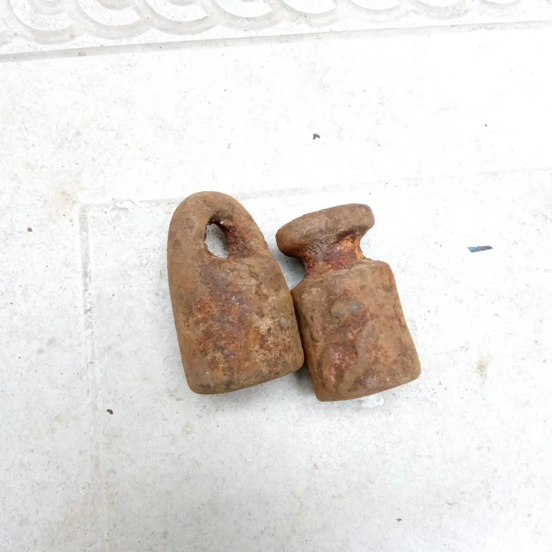 وزنه ترازو قدیمی دو مدل باهم هرکدام 200 گرم