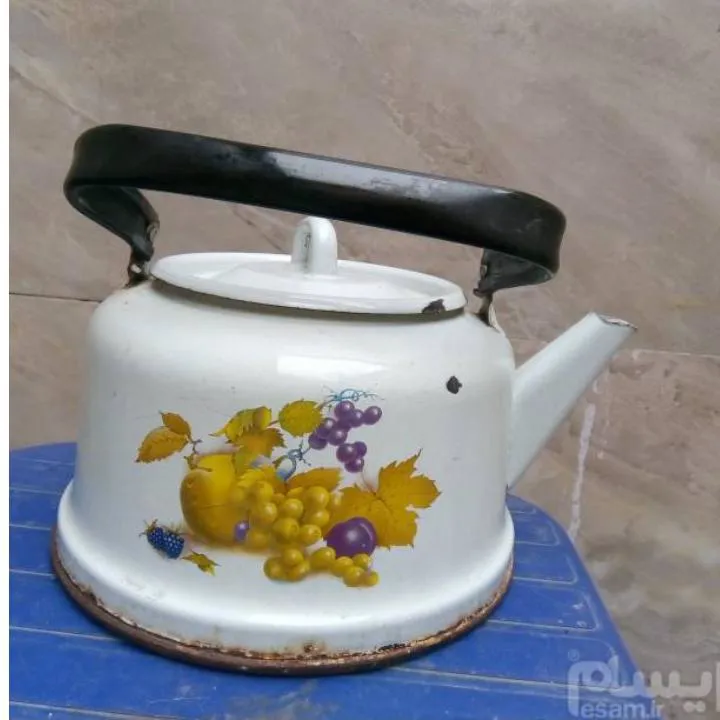 کتری قدیمی کتری لعابی نقش دار خارجی سنگین