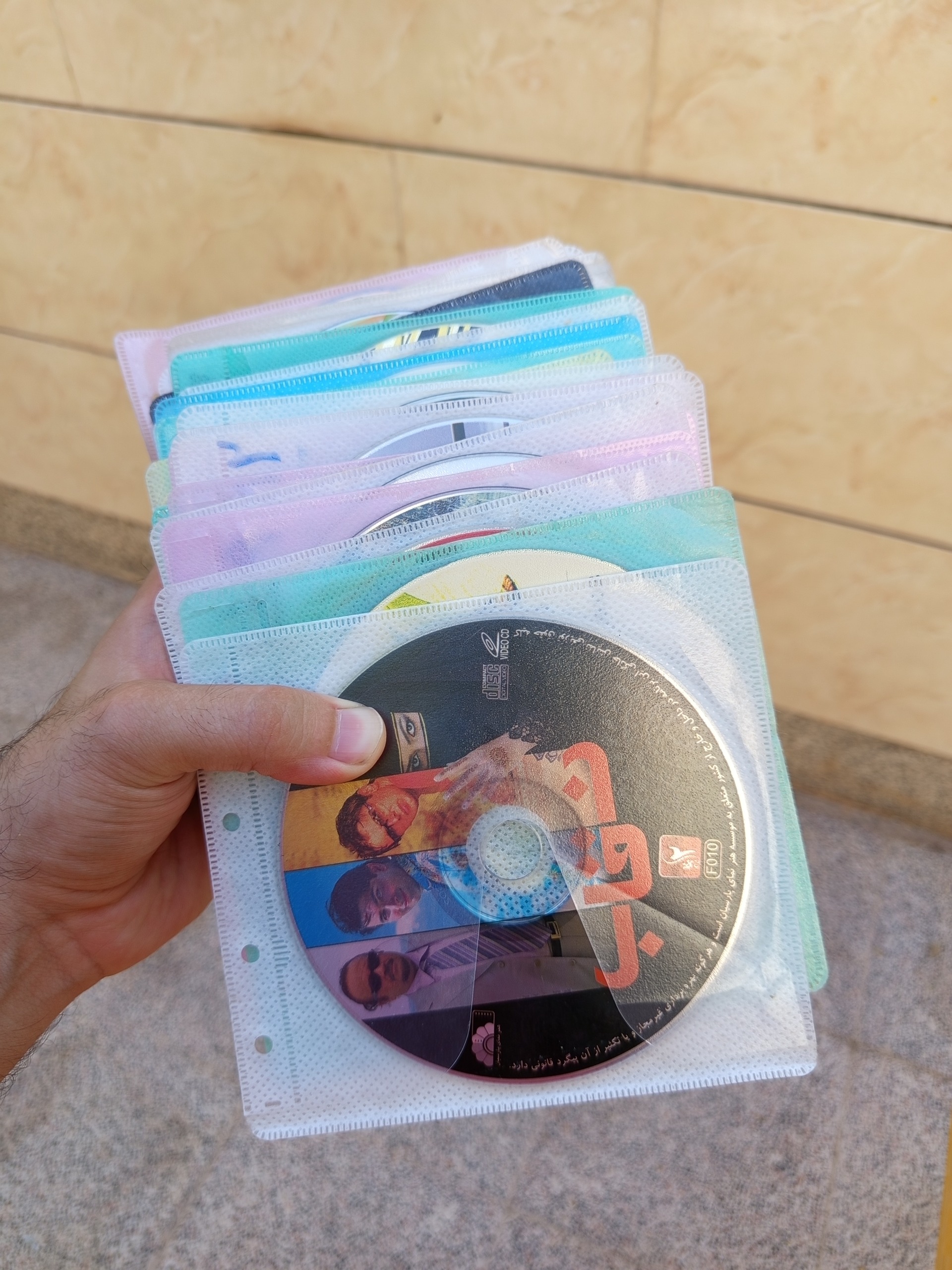 30 عدد فیلم سینمایی و ورزشی